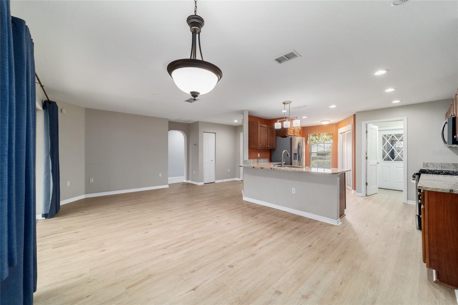 Image 12 of 72 For 8166 80th Terrace