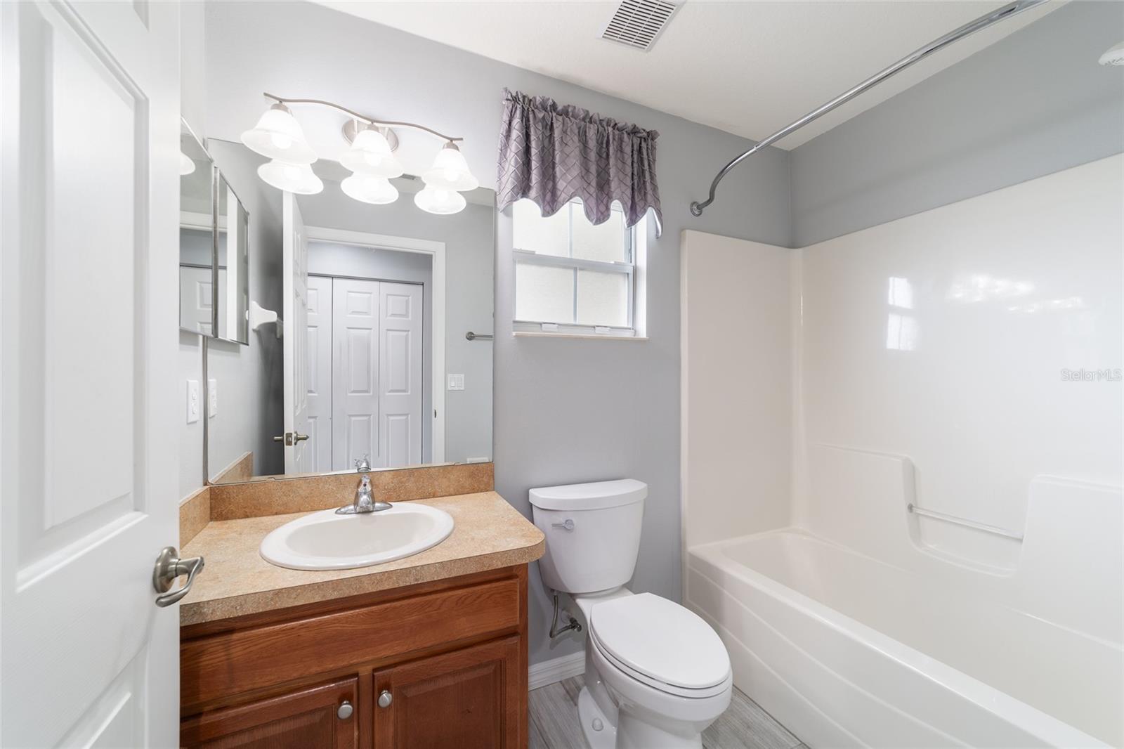 Image 38 of 72 For 8166 80th Terrace