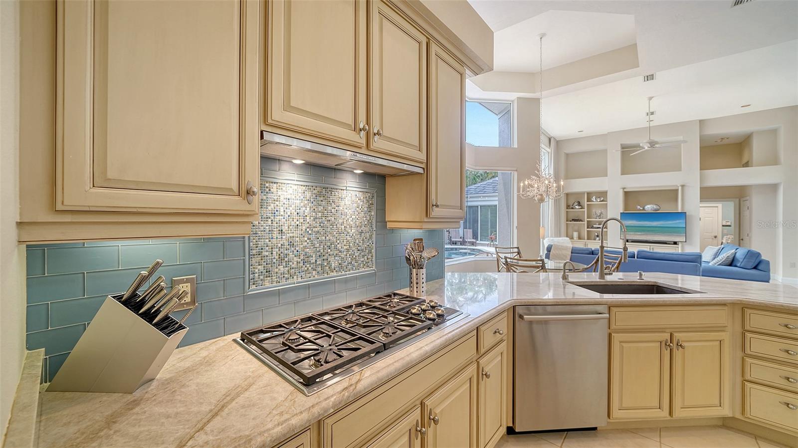 Image 21 of 71 For 3521 Fair Oaks Lane