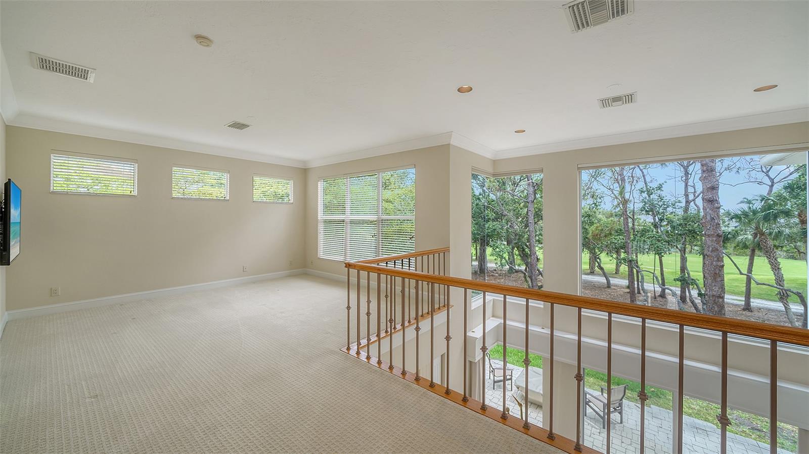 Image 42 of 71 For 3521 Fair Oaks Lane