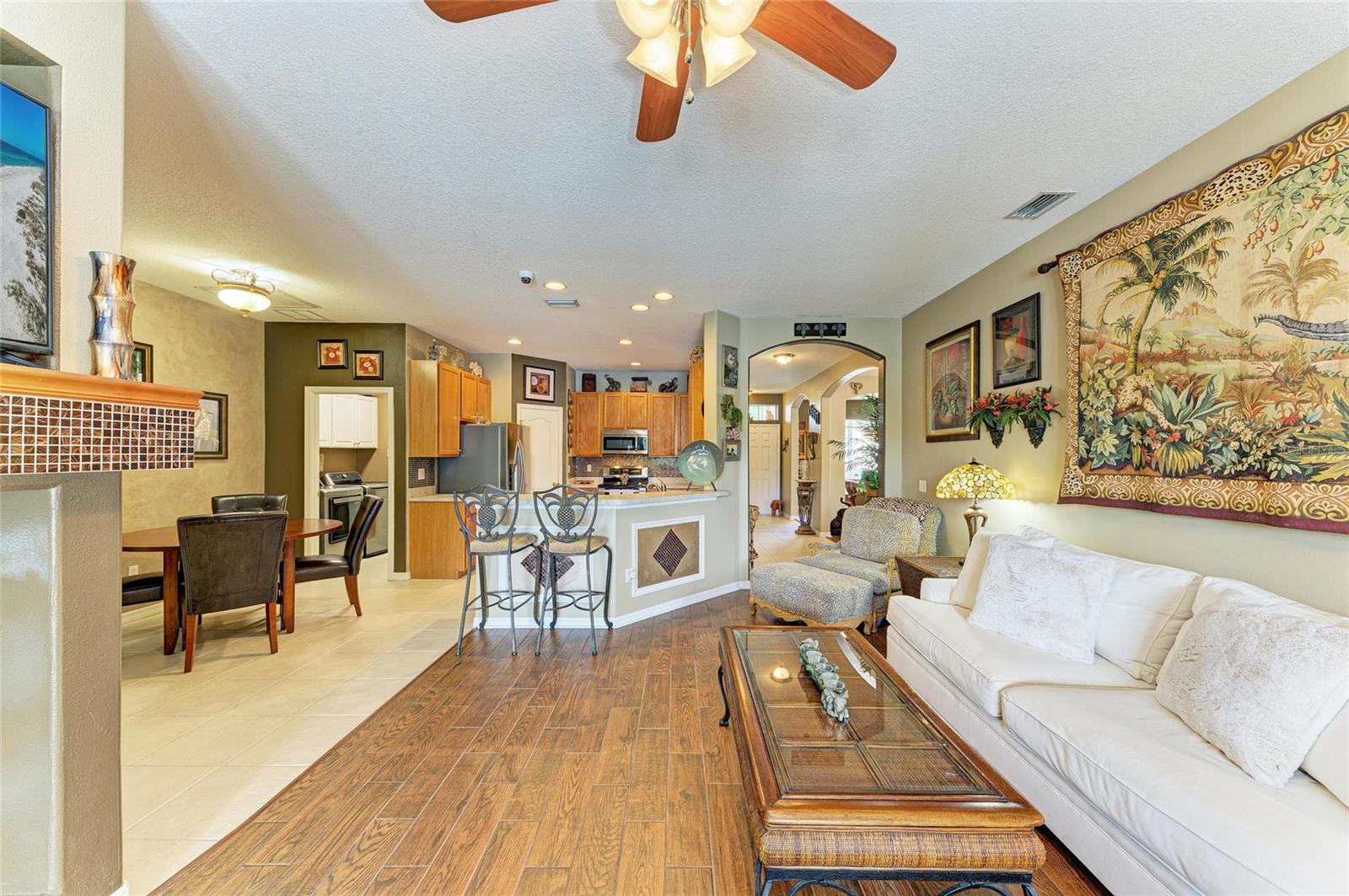 Image 17 of 66 For 4211 30th Lane E