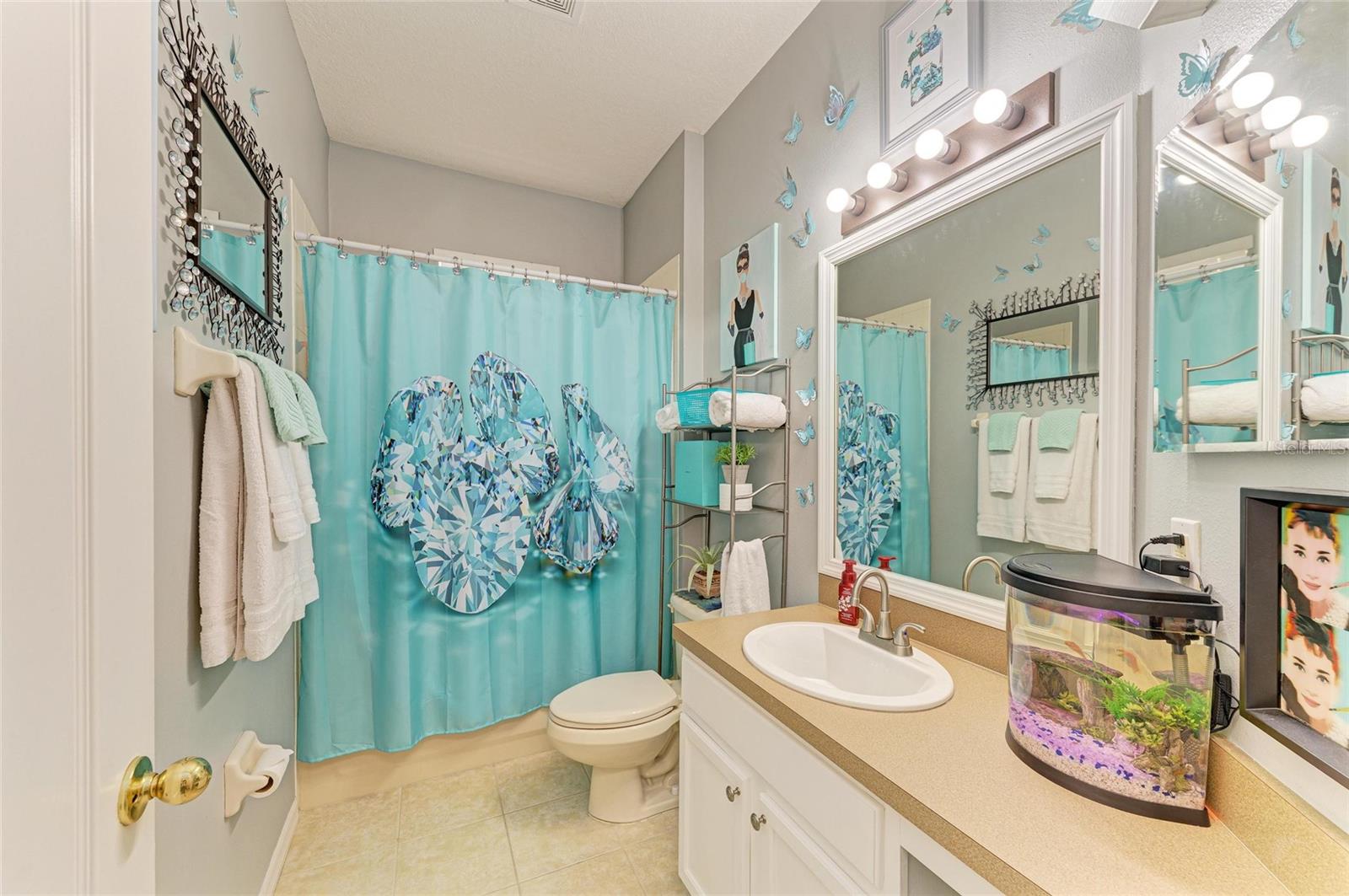 Image 39 of 66 For 4211 30th Lane E