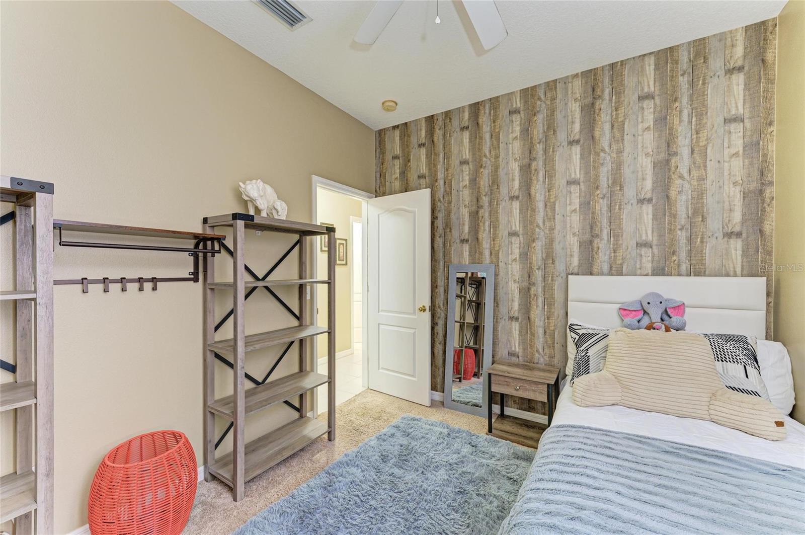Image 45 of 66 For 4211 30th Lane E