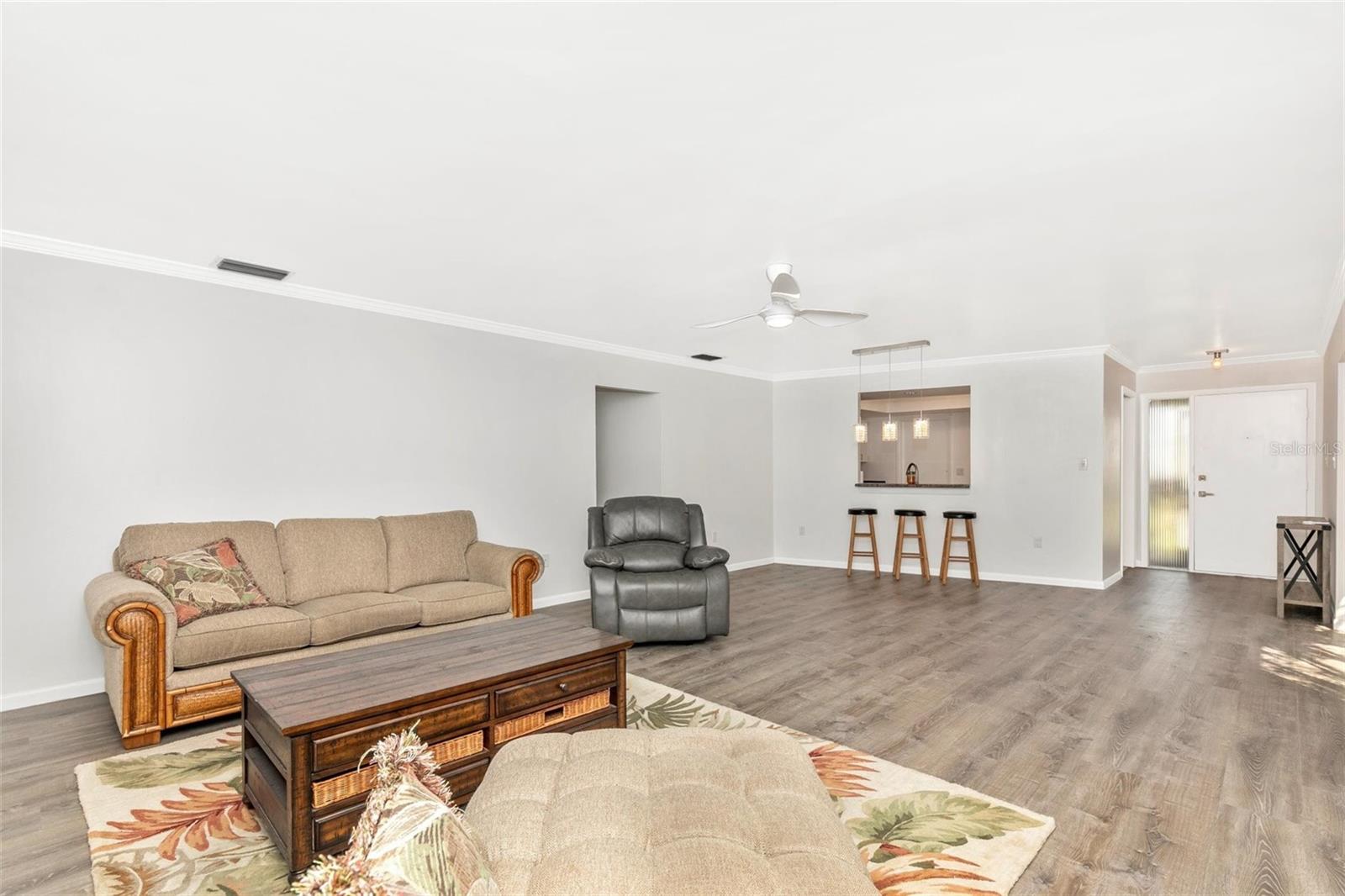 Image 14 of 81 For 4212 Center Gate Lane 2