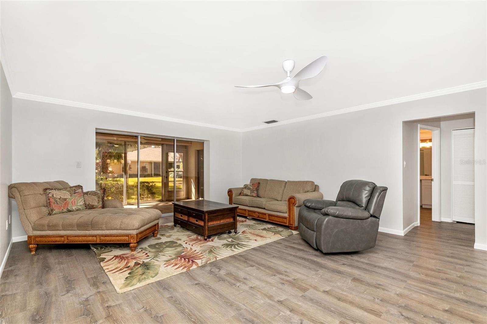 Image 15 of 81 For 4212 Center Gate Lane 2