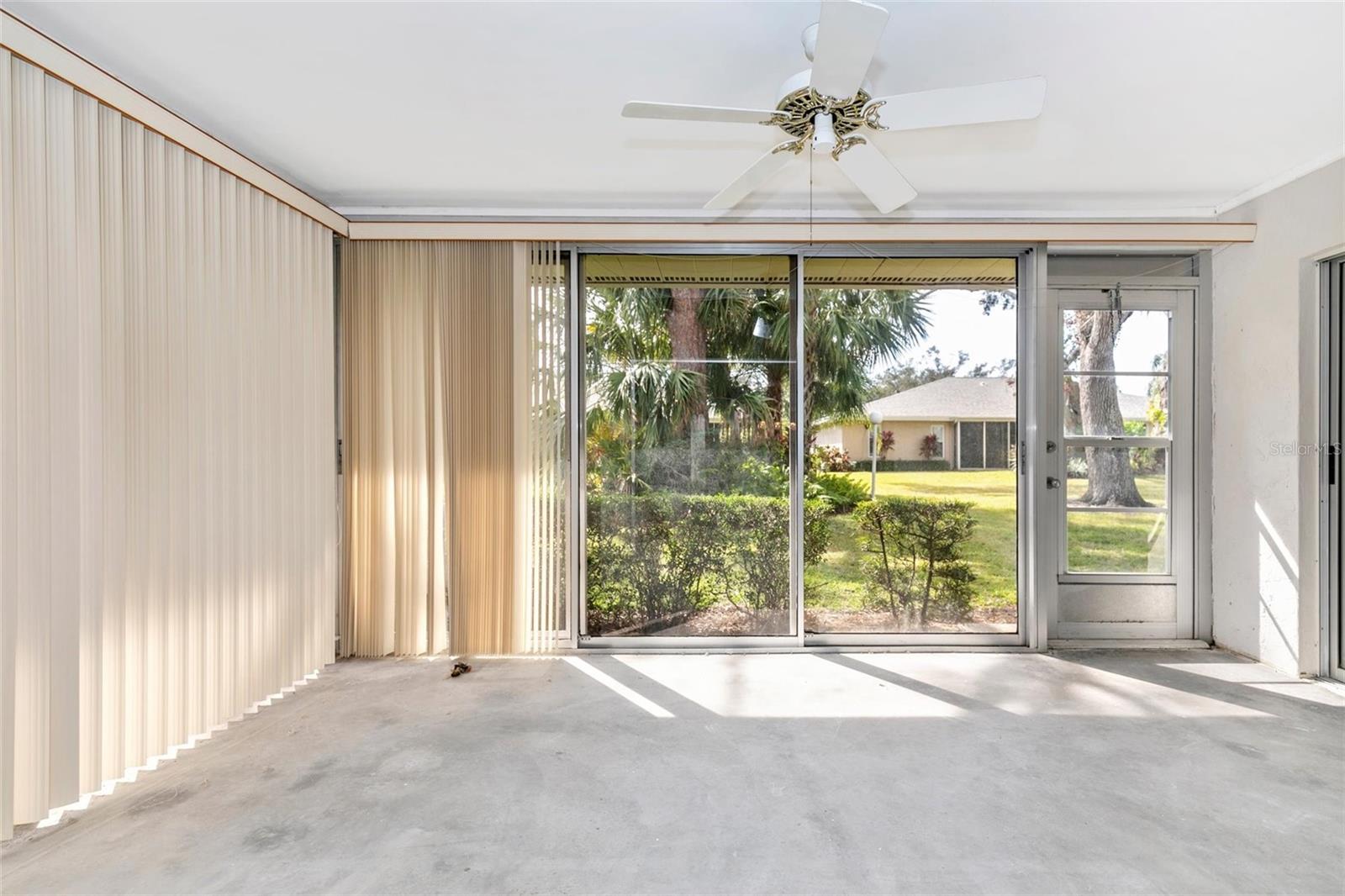 Image 18 of 81 For 4212 Center Gate Lane 2