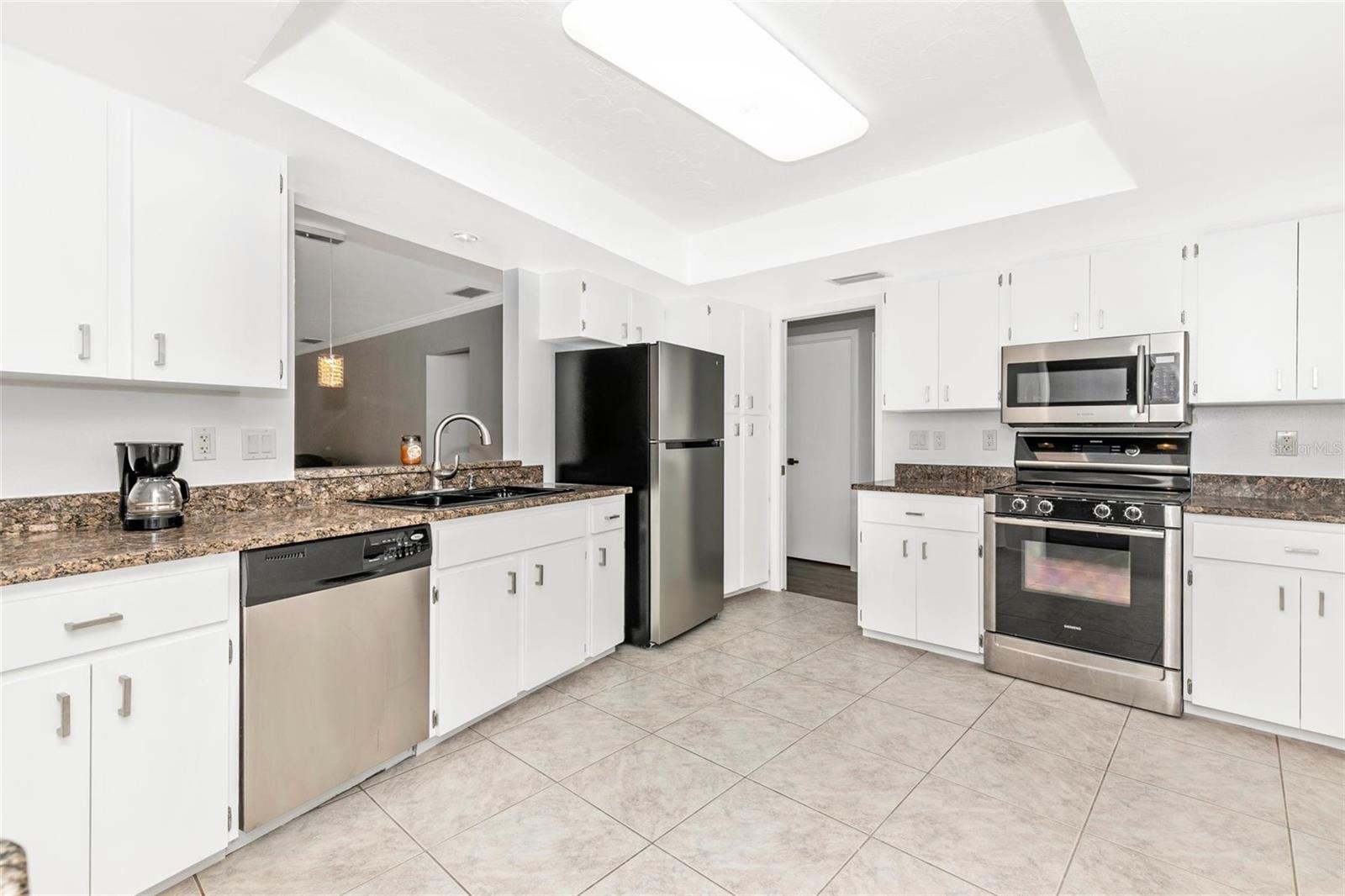 Image 27 of 81 For 4212 Center Gate Lane 2