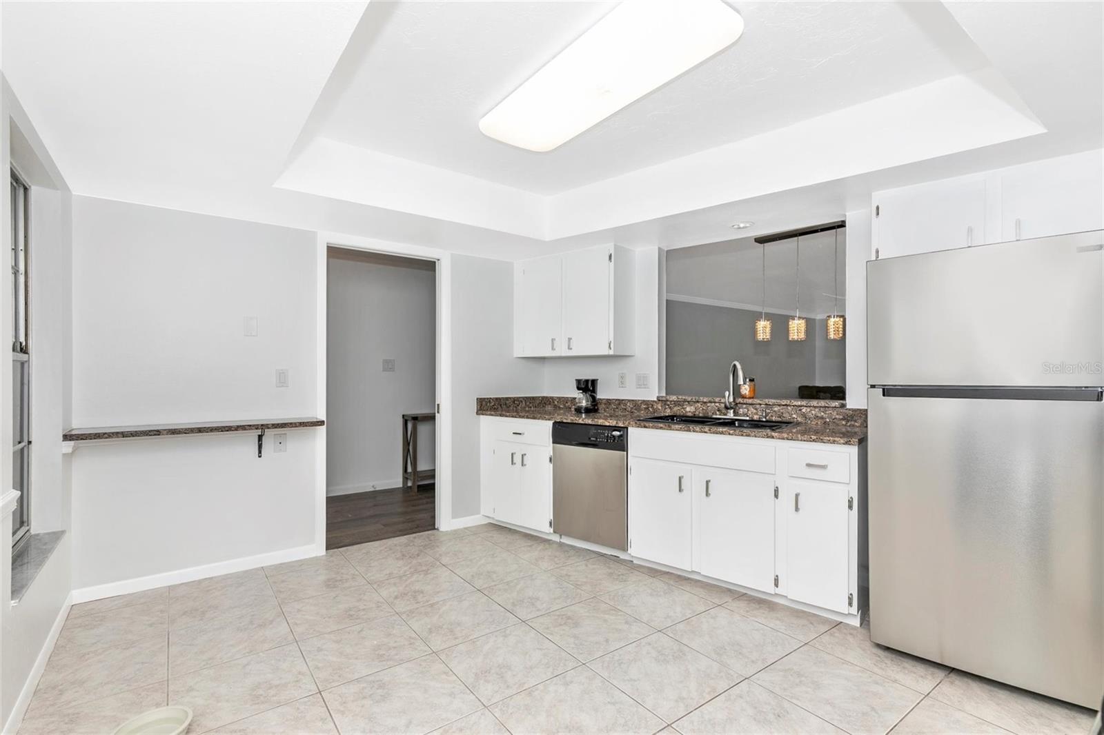 Image 30 of 81 For 4212 Center Gate Lane 2