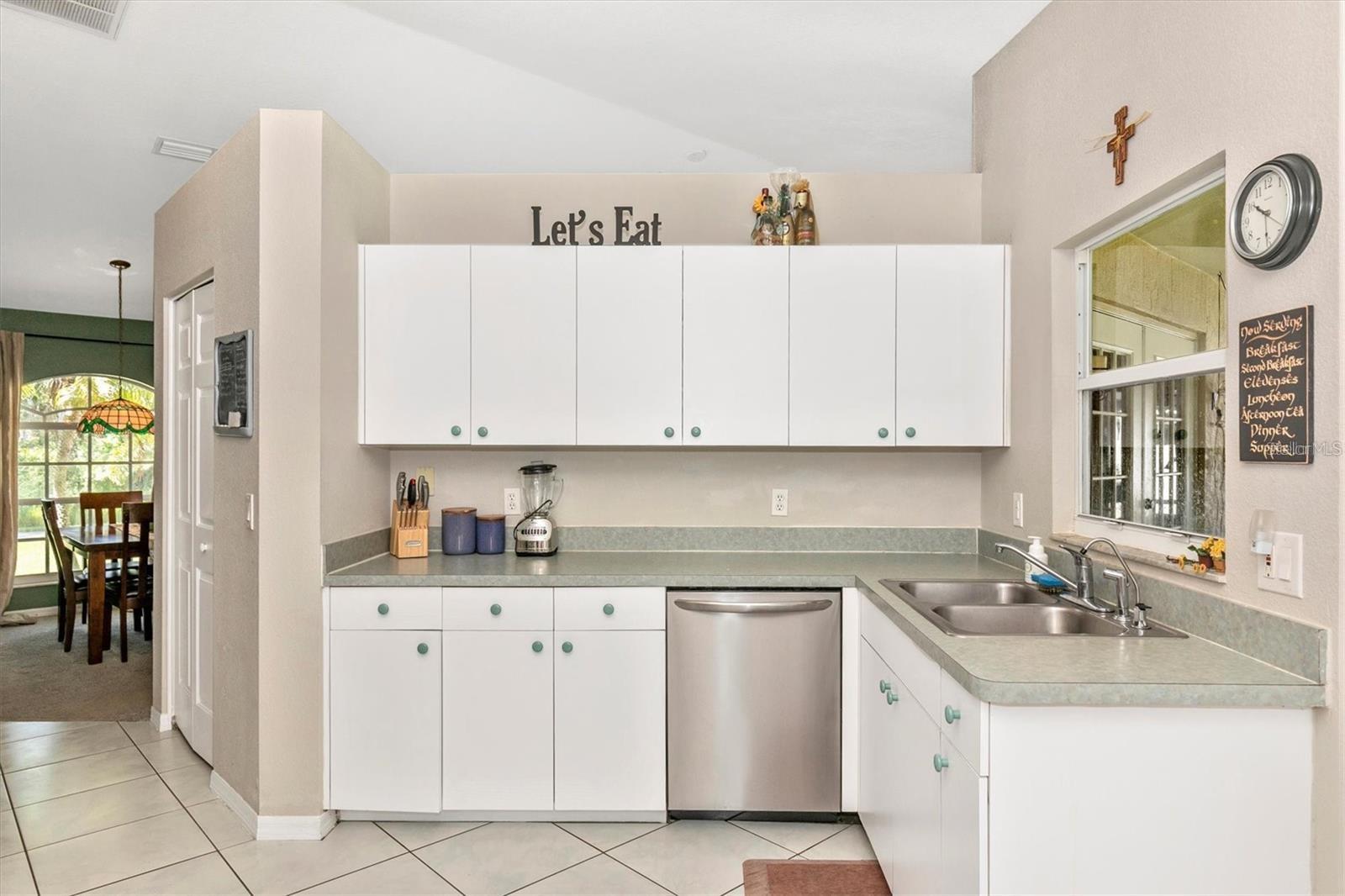 Image 14 of 46 For 4382 Sunburst Avenue