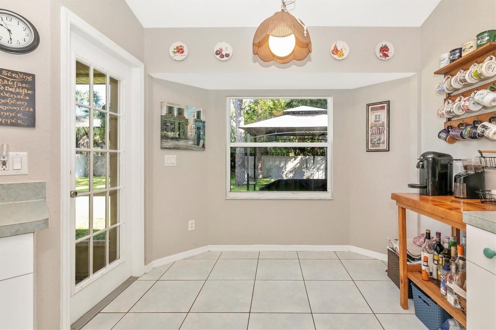 Image 15 of 46 For 4382 Sunburst Avenue