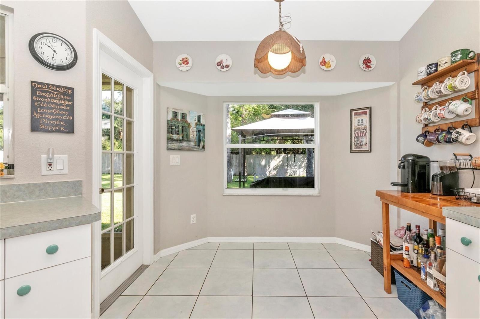 Image 16 of 46 For 4382 Sunburst Avenue