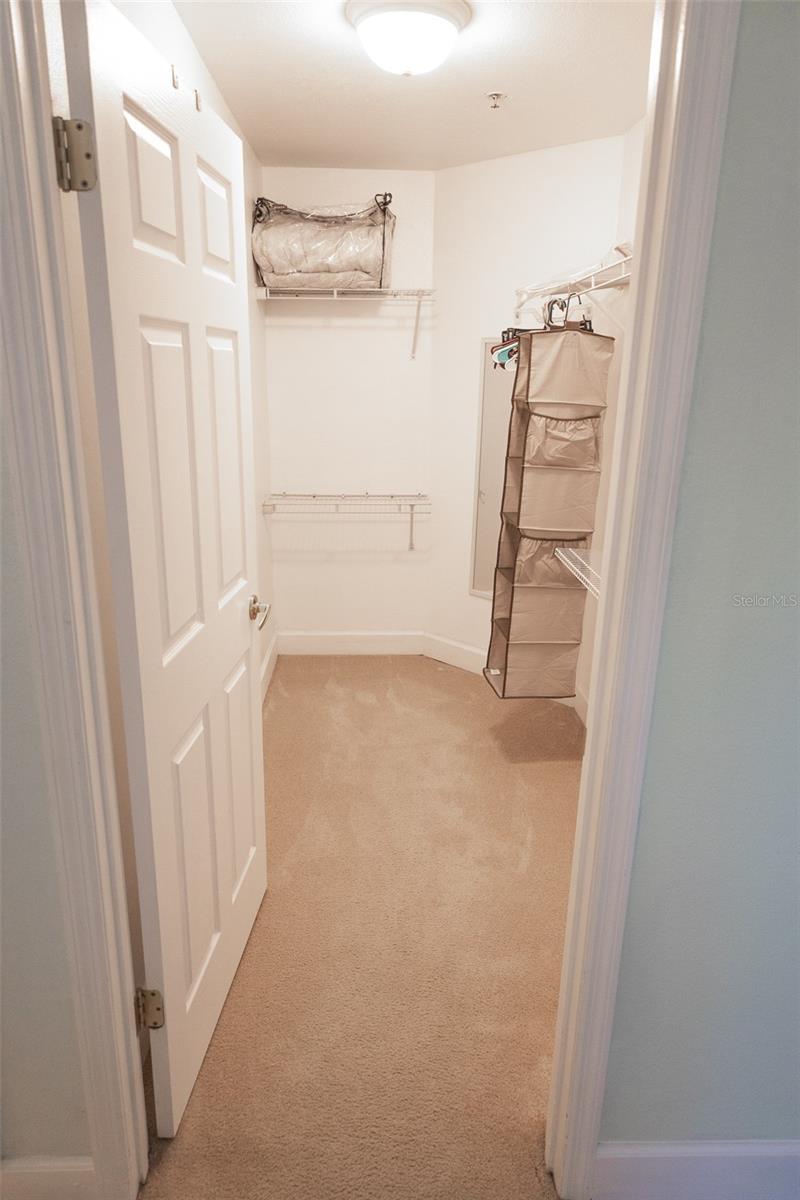 Image 17 of 38 For 4065 Crockers Lake Boulevard 2722