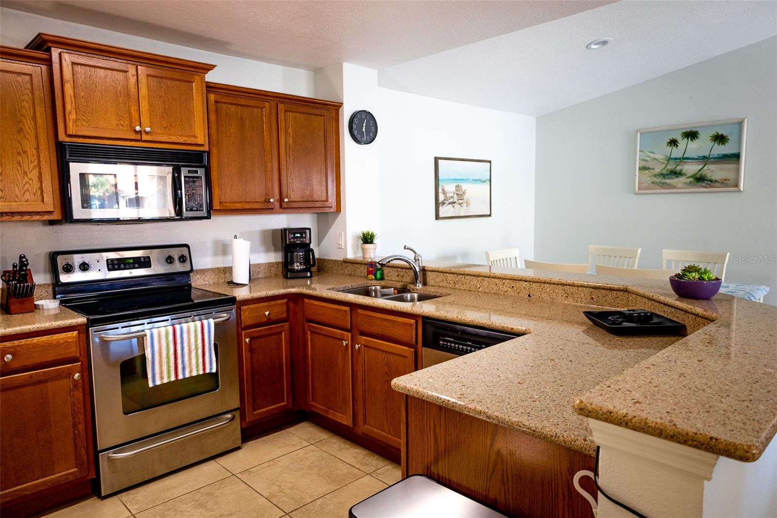 Image 5 of 38 For 4065 Crockers Lake Boulevard 2722