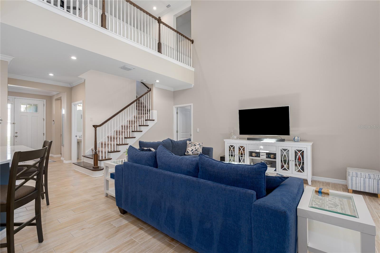 Image 15 of 50 For 6017 Maidenstone Way