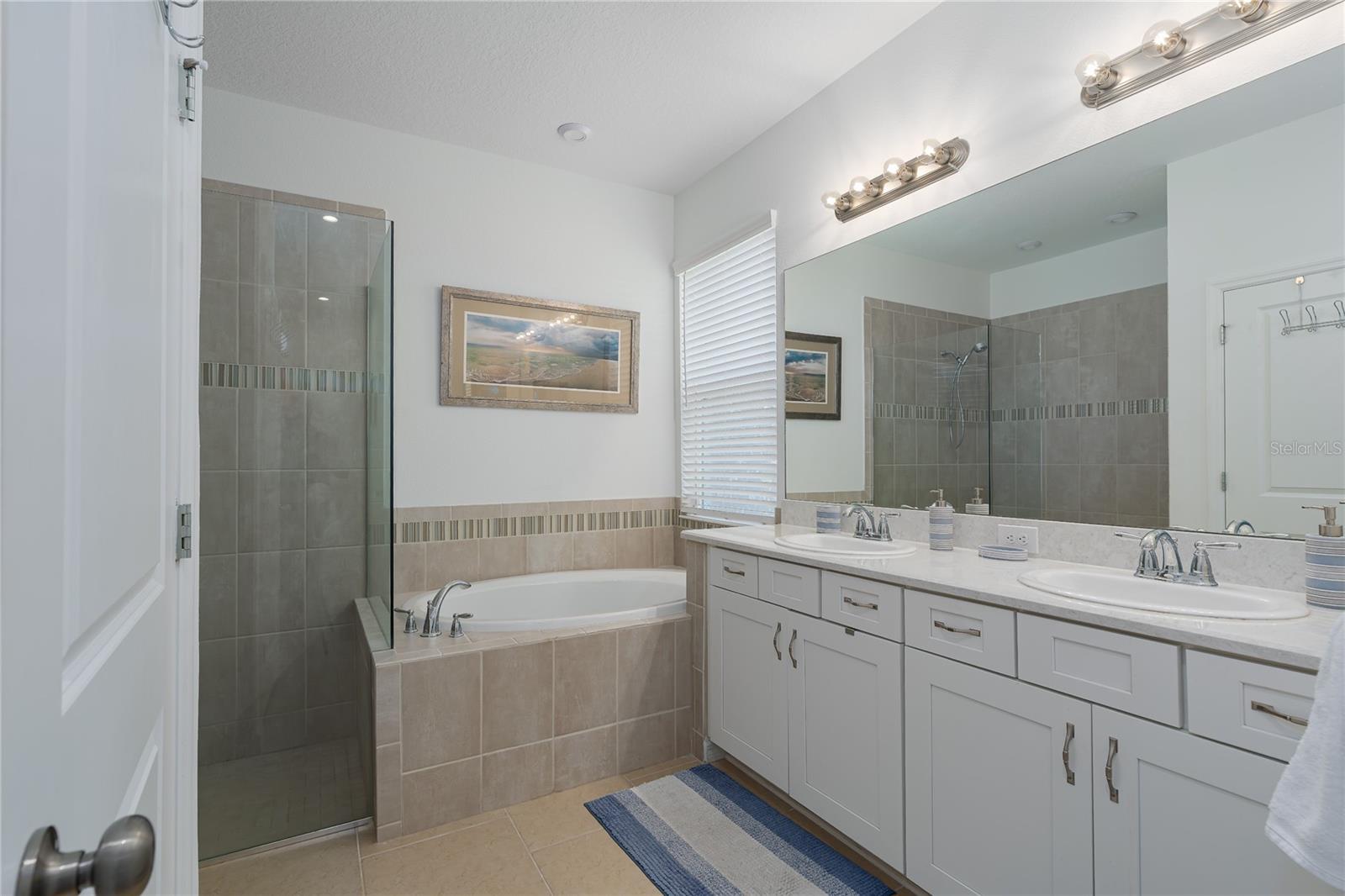 Image 21 of 50 For 6017 Maidenstone Way