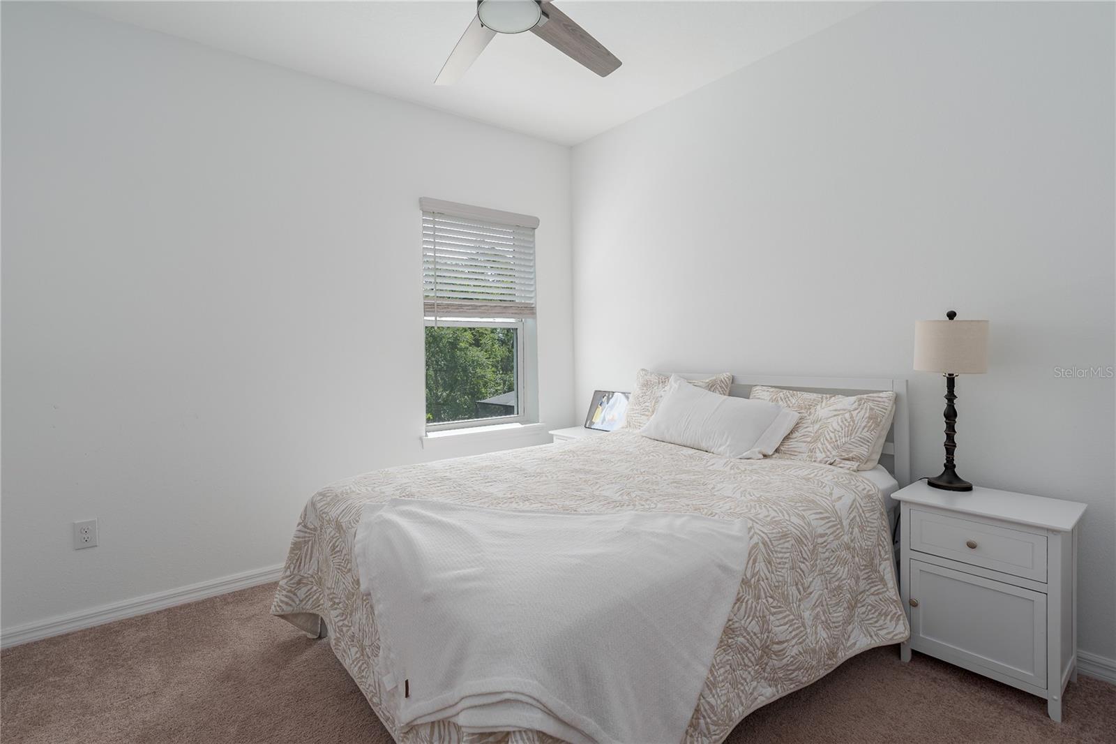 Image 33 of 50 For 6017 Maidenstone Way
