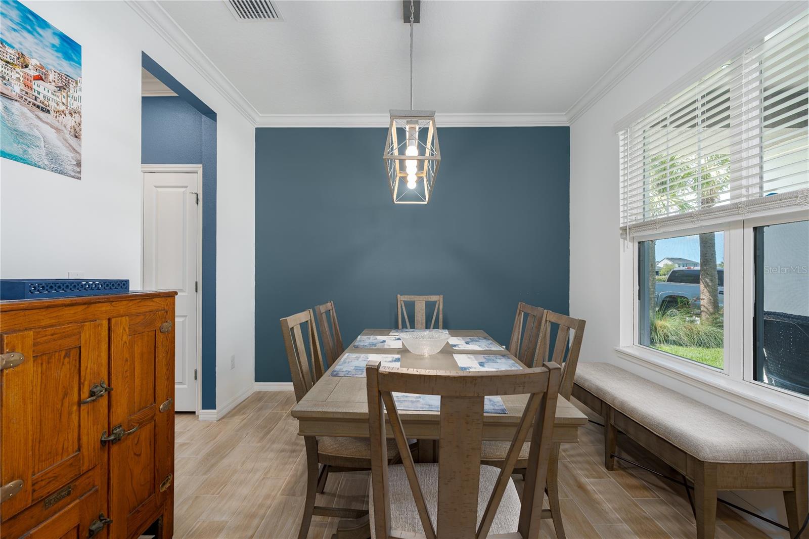 Image 8 of 50 For 6017 Maidenstone Way