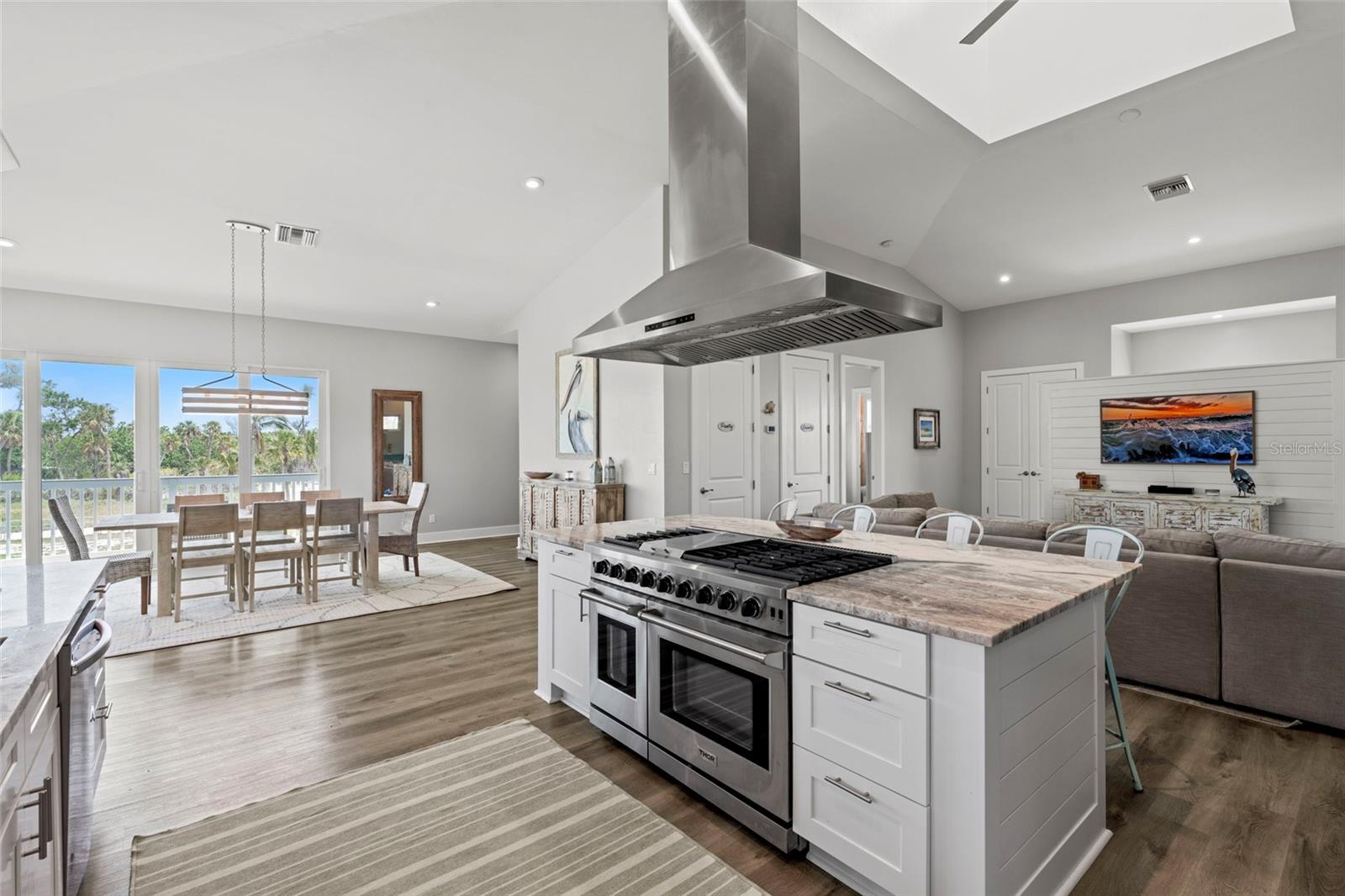 Image 13 of 48 For 4540 Seair Lane