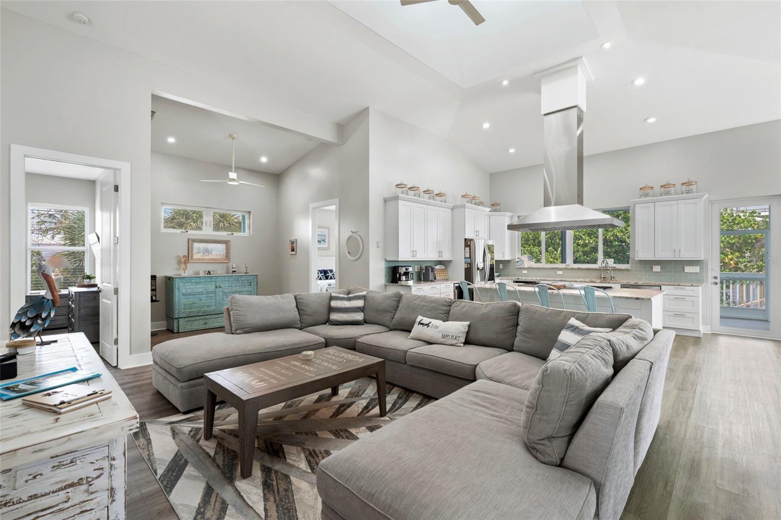 Image 6 of 48 For 4540 Seair Lane