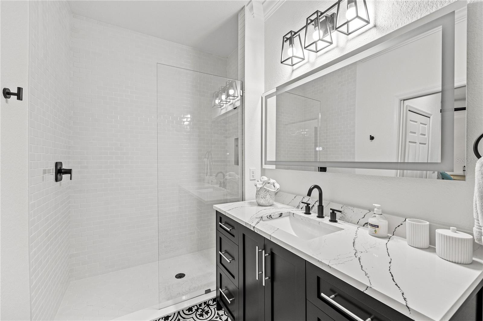 Image 12 of 100 For 18114 Gawthrop Drive 402