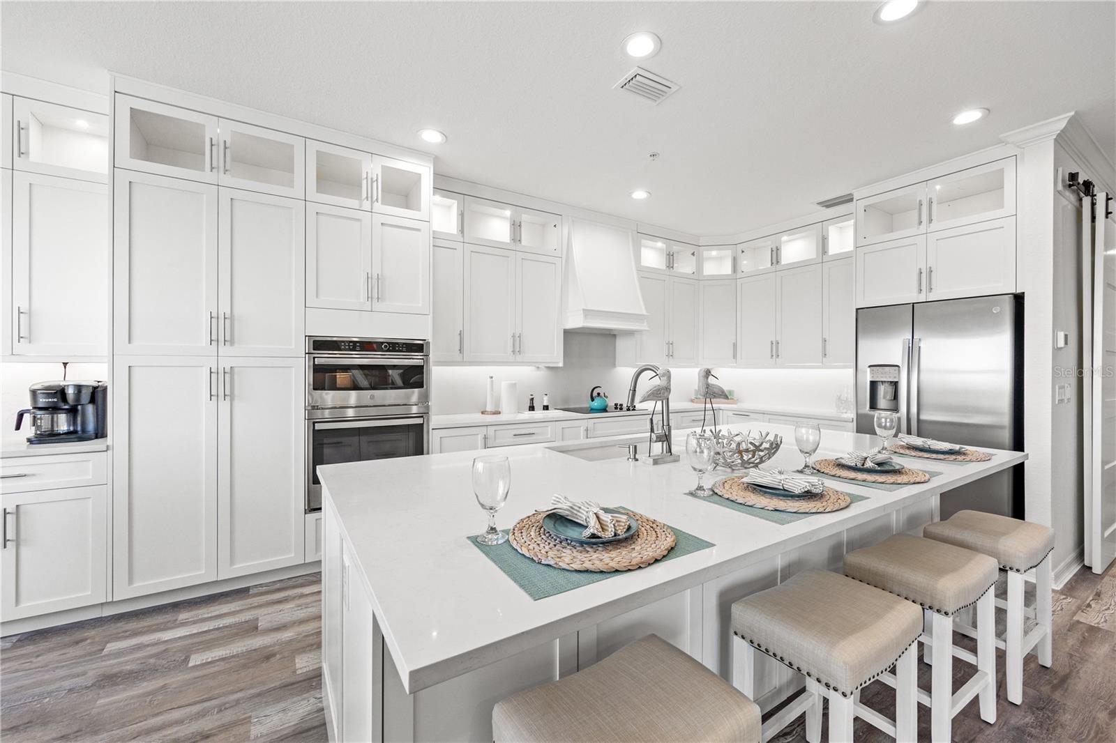 Image 23 of 100 For 18114 Gawthrop Drive 402