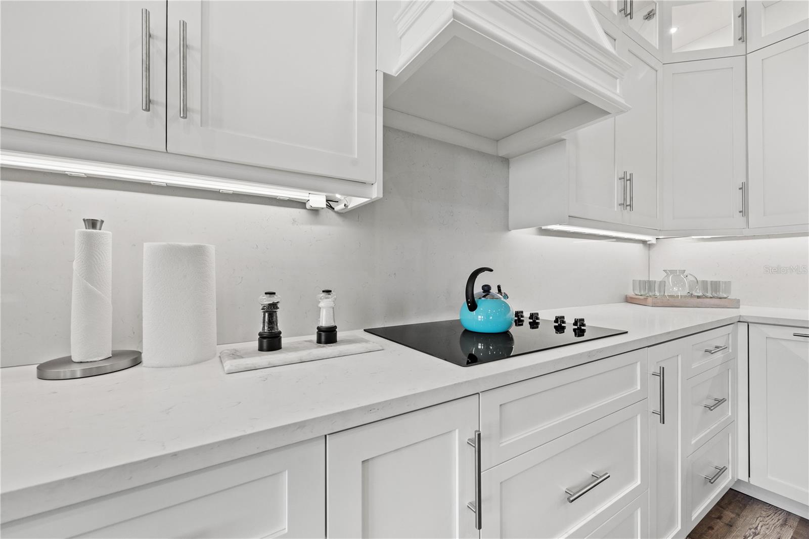 Image 30 of 100 For 18114 Gawthrop Drive 402