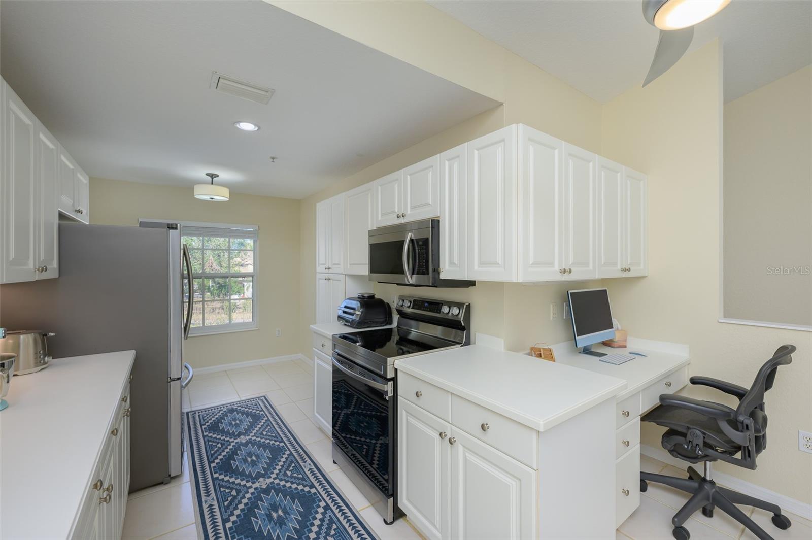 Image 15 of 28 For 6748 Fairview Terrace 4-202