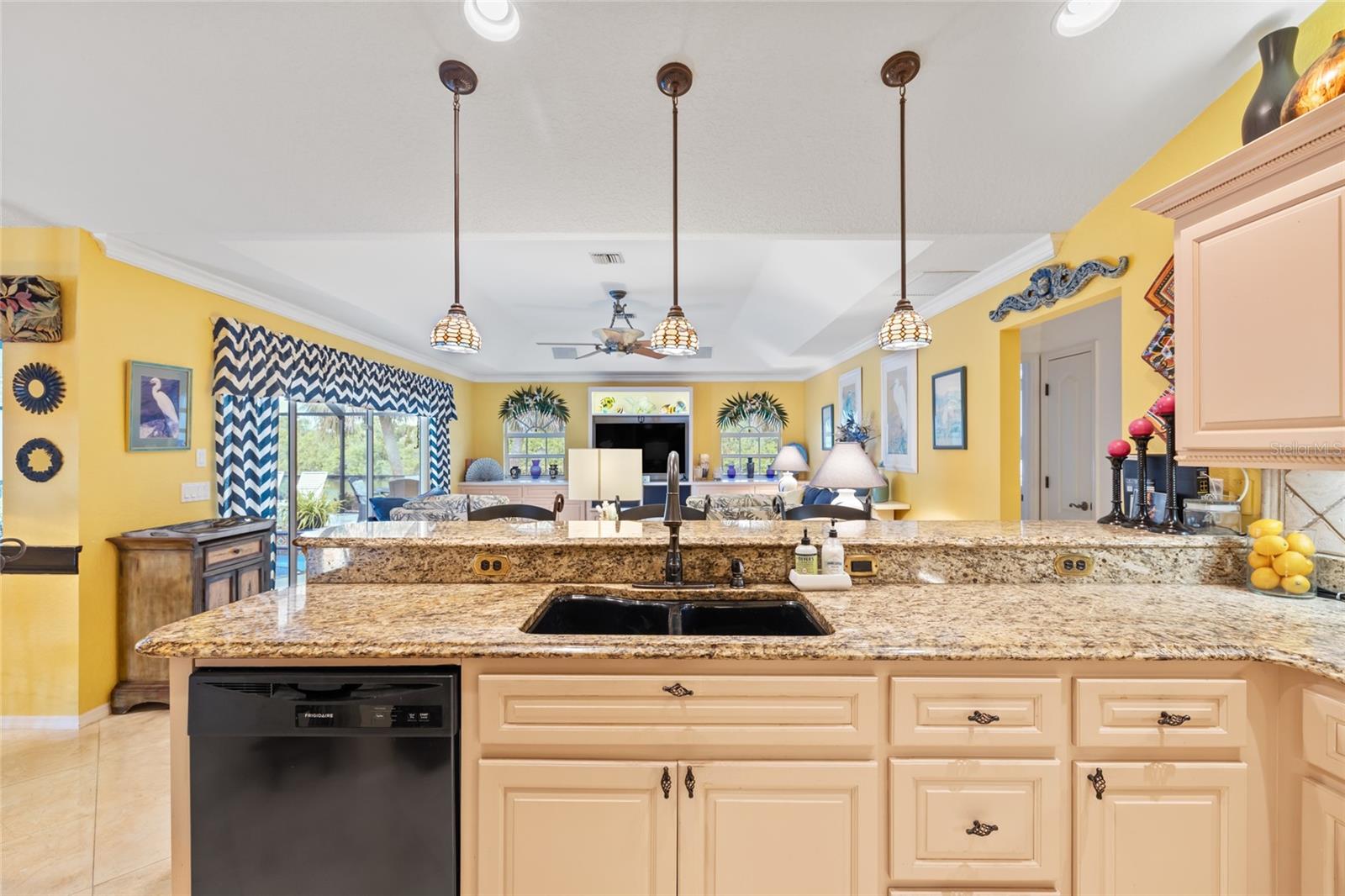 Image 12 of 50 For 490 Pine Lily Way
