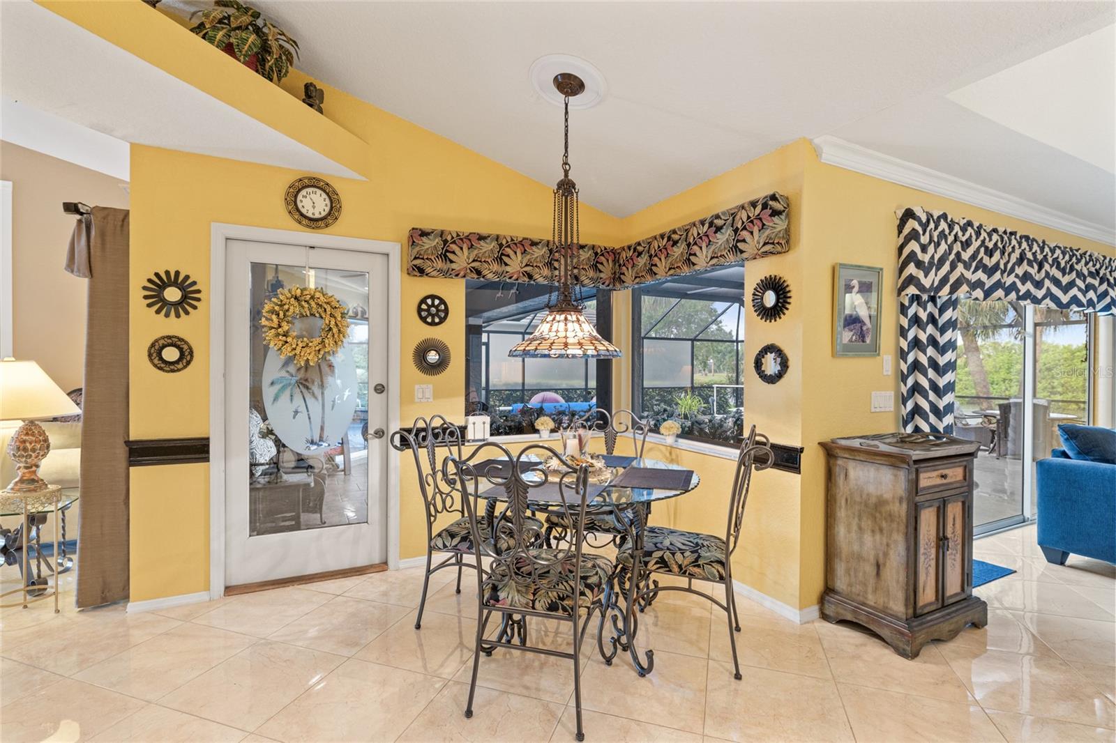 Image 15 of 50 For 490 Pine Lily Way