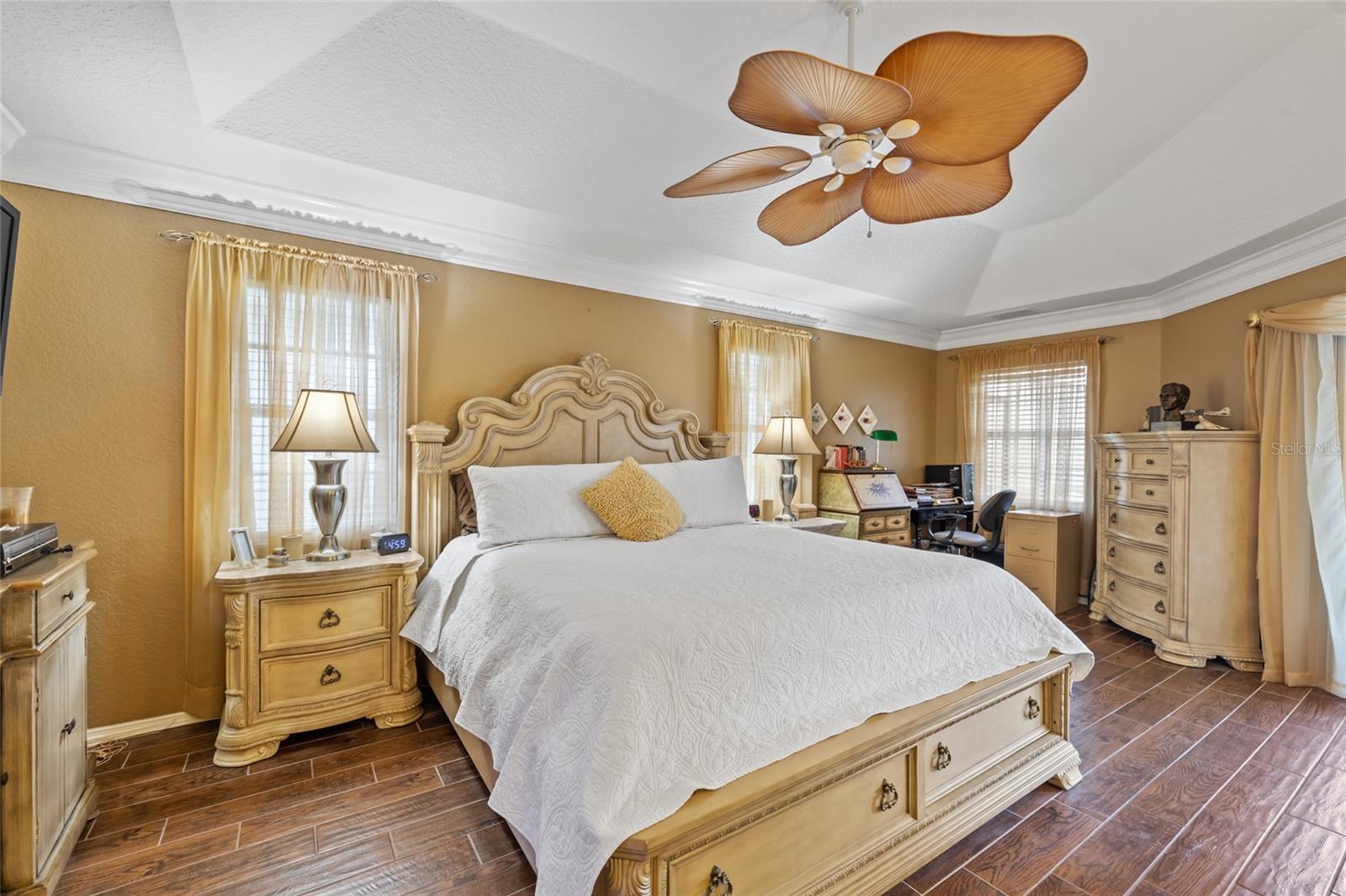 Image 20 of 50 For 490 Pine Lily Way
