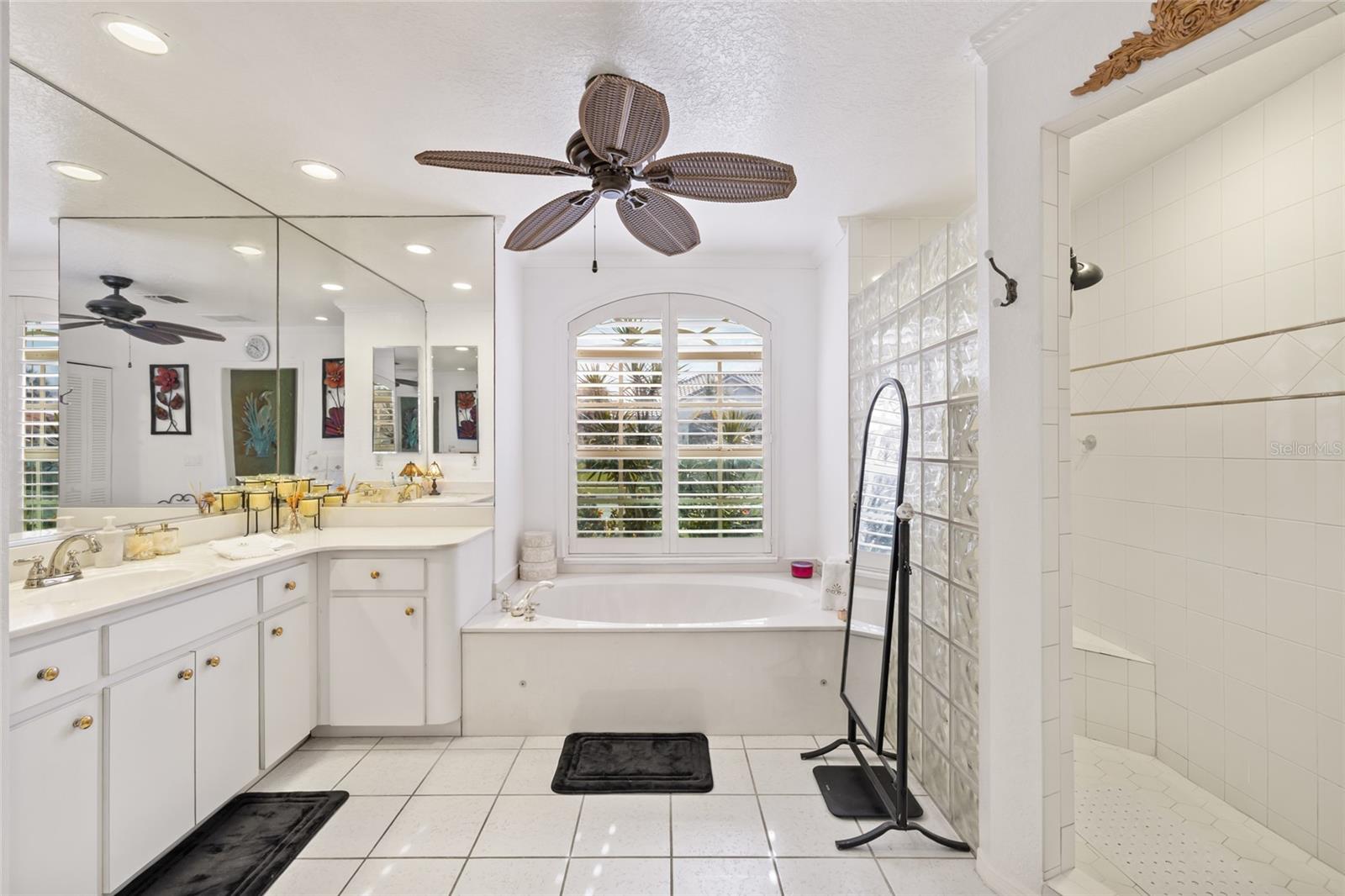 Image 22 of 50 For 490 Pine Lily Way