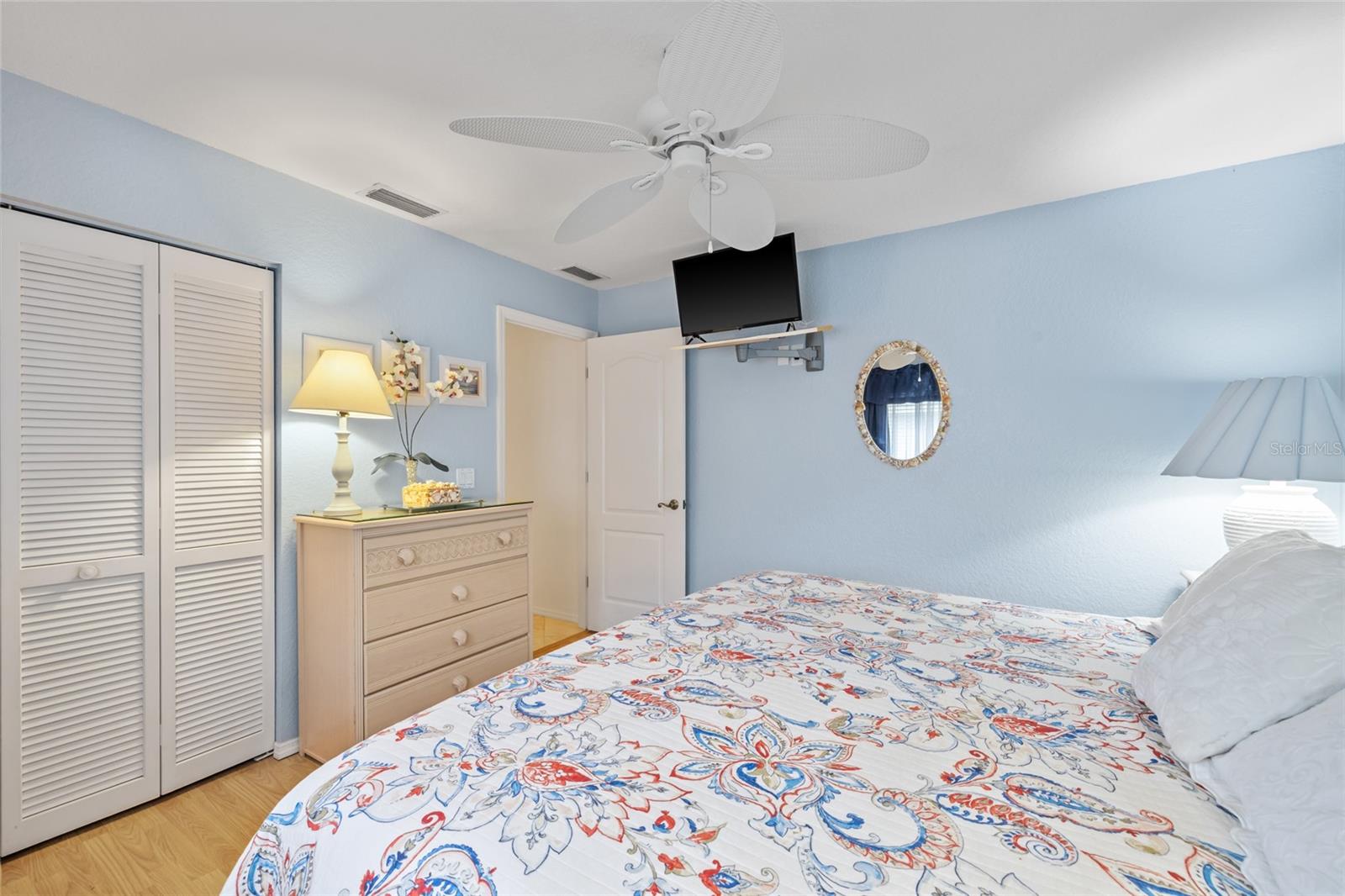 Image 25 of 50 For 490 Pine Lily Way