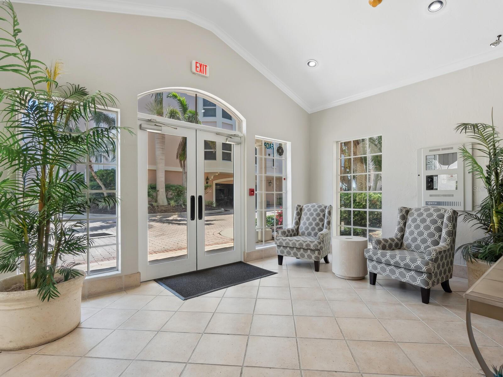Image 39 of 61 For 5430 Eagles Point Circle 101