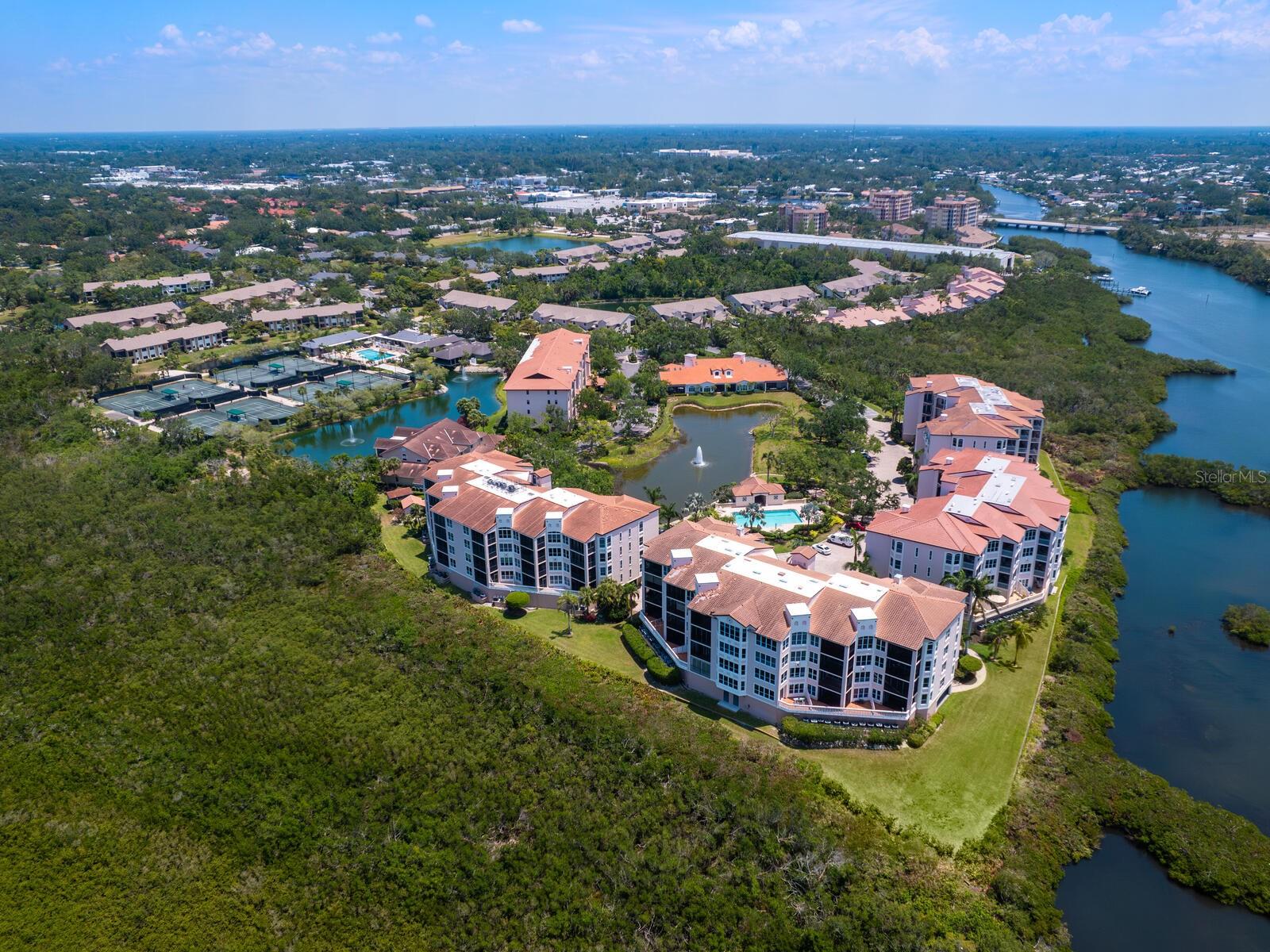 Image 46 of 61 For 5430 Eagles Point Circle 101