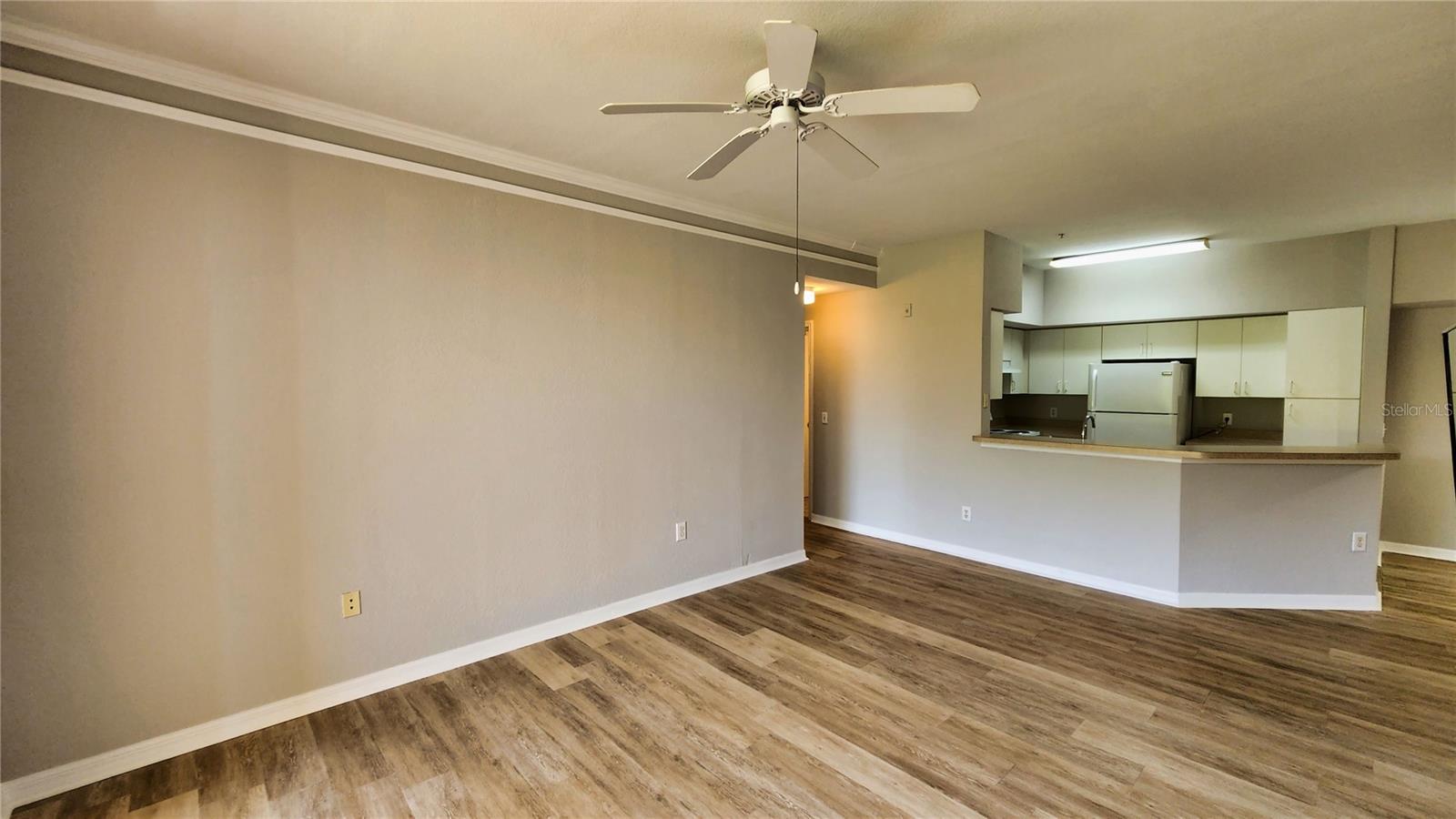 Image 27 of 48 For 4170 Central Sarasota Parkway 418