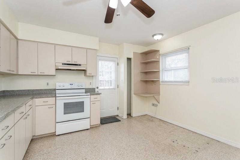 Image 12 of 35 For 2804 Mark Drive