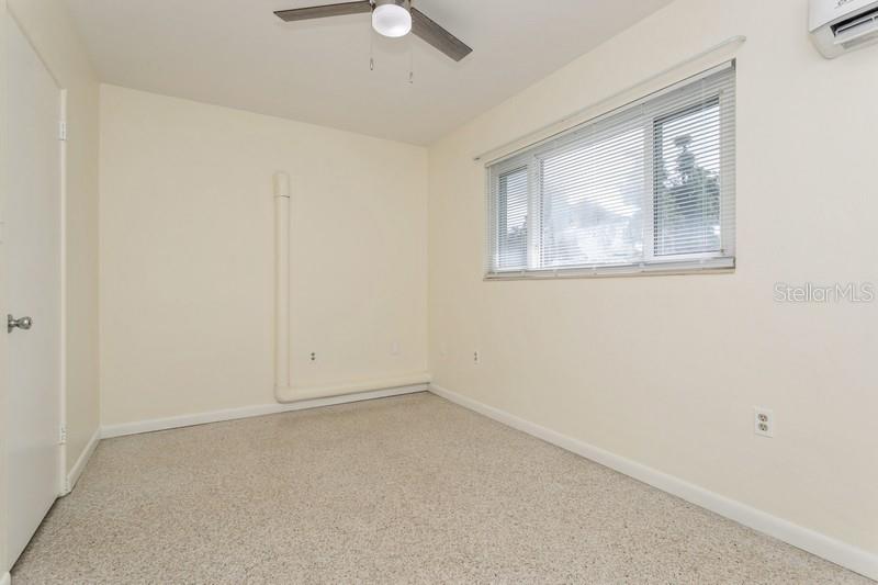 Image 19 of 35 For 2804 Mark Drive