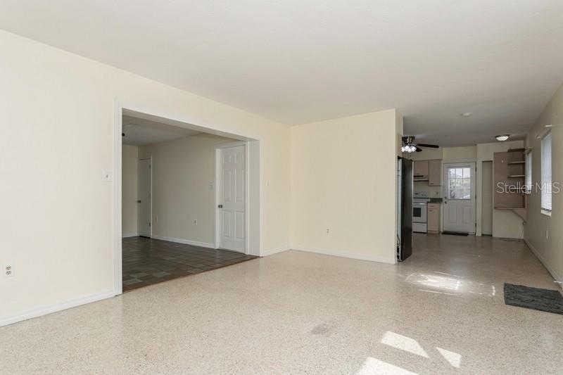 Image 9 of 35 For 2804 Mark Drive
