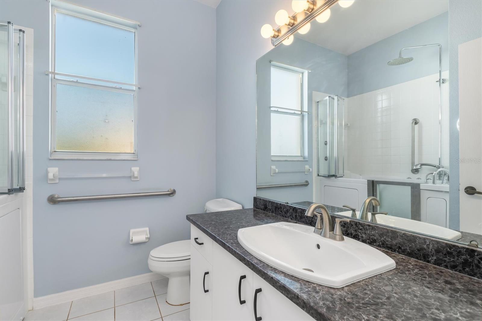 Image 17 of 48 For 4063 Westbourne Circle