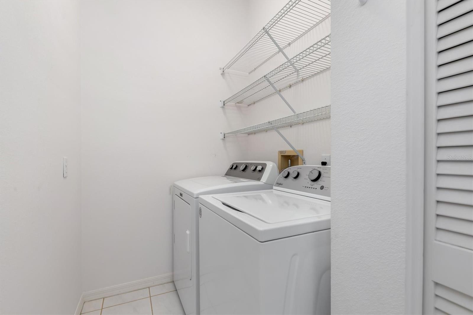 Image 22 of 48 For 4063 Westbourne Circle