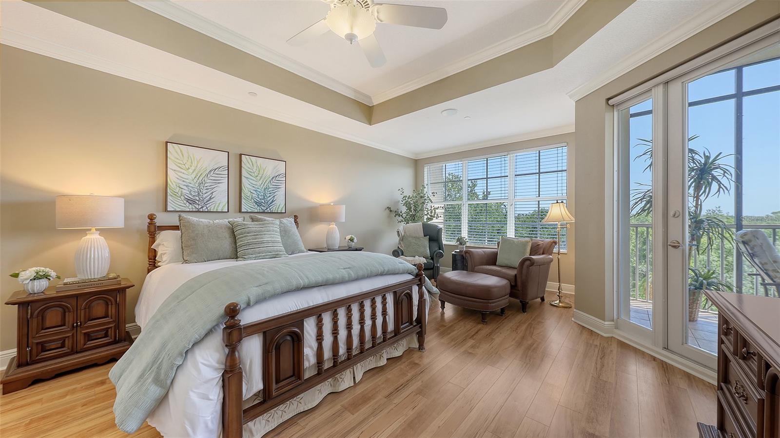 Image 22 of 62 For 6465 Watercrest Way 404