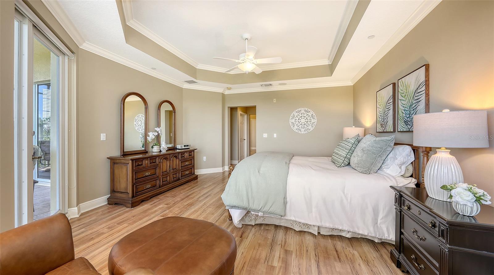 Image 25 of 62 For 6465 Watercrest Way 404