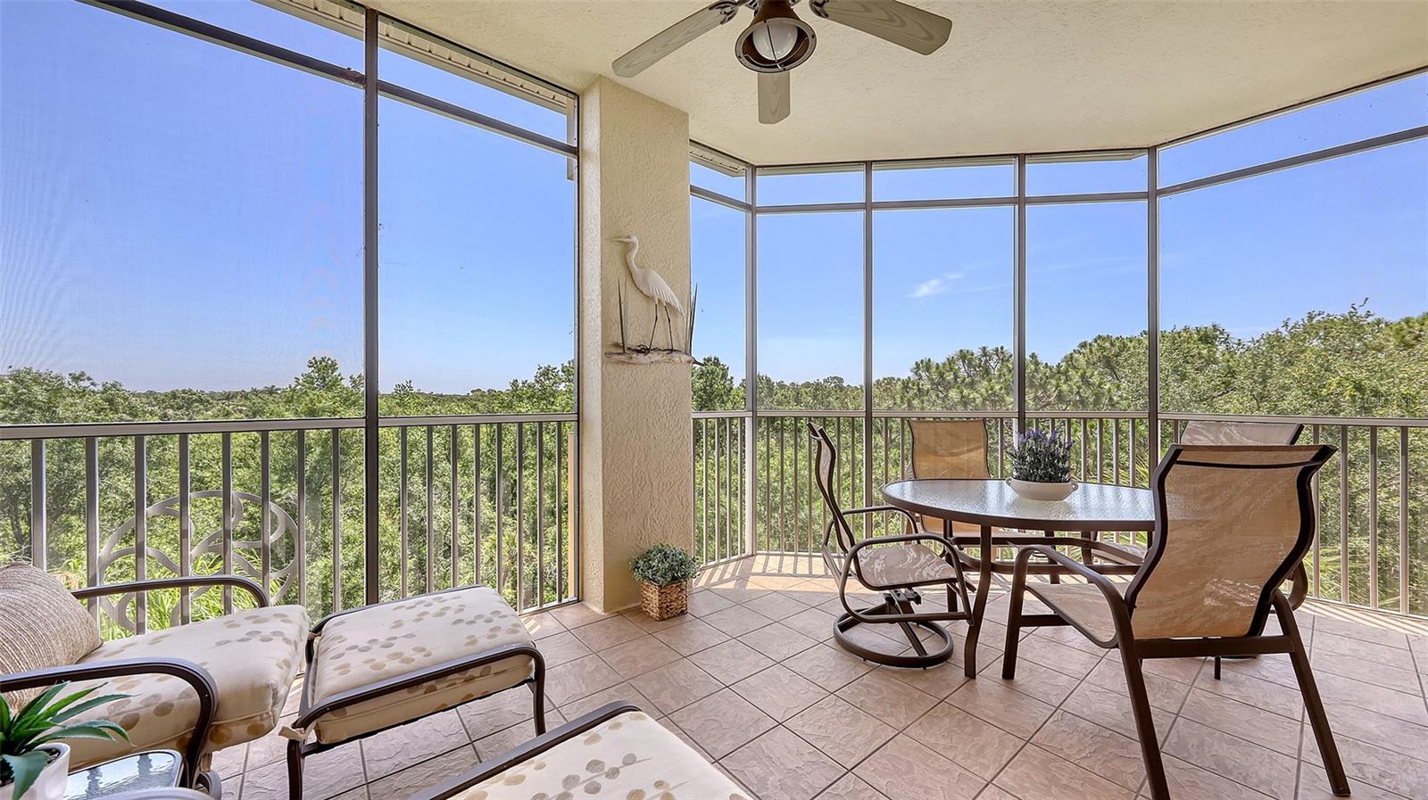 Image 4 of 62 For 6465 Watercrest Way 404