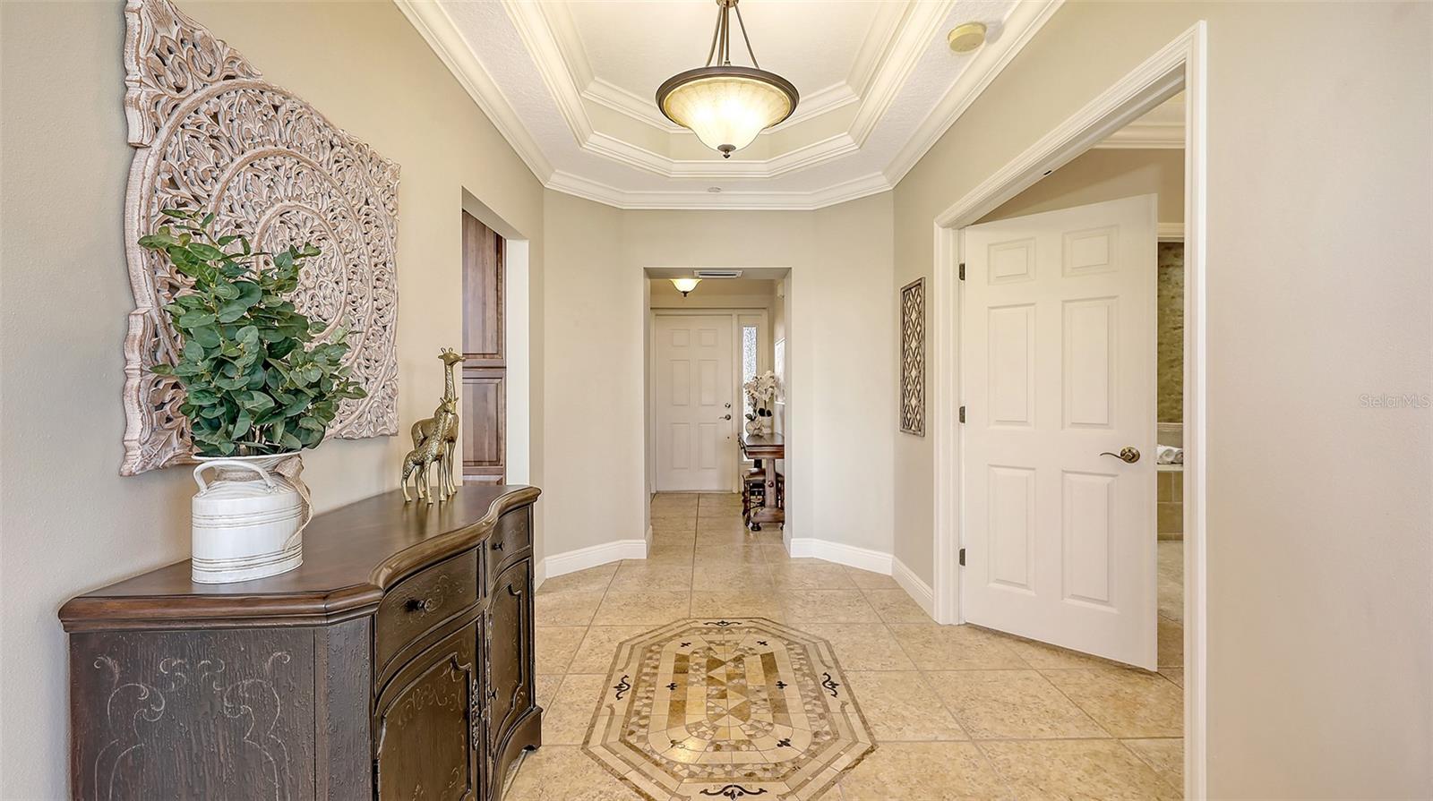 Image 6 of 62 For 6465 Watercrest Way 404