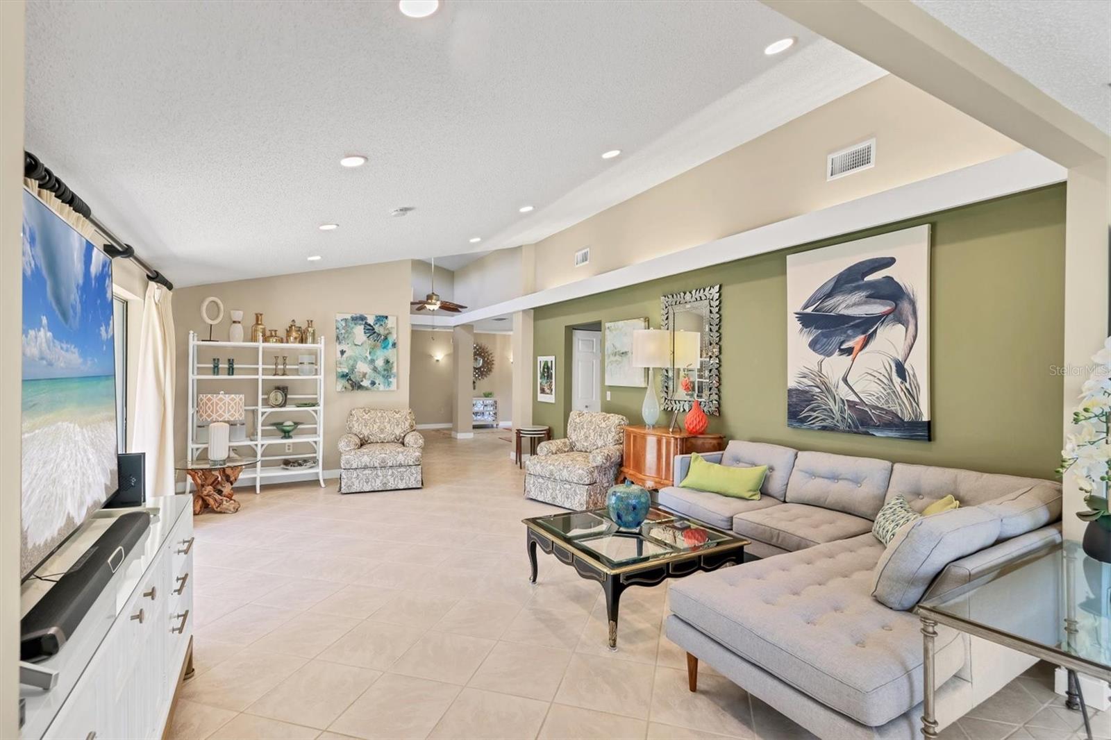 Image 10 of 43 For 6412 Sun Eagle Lane