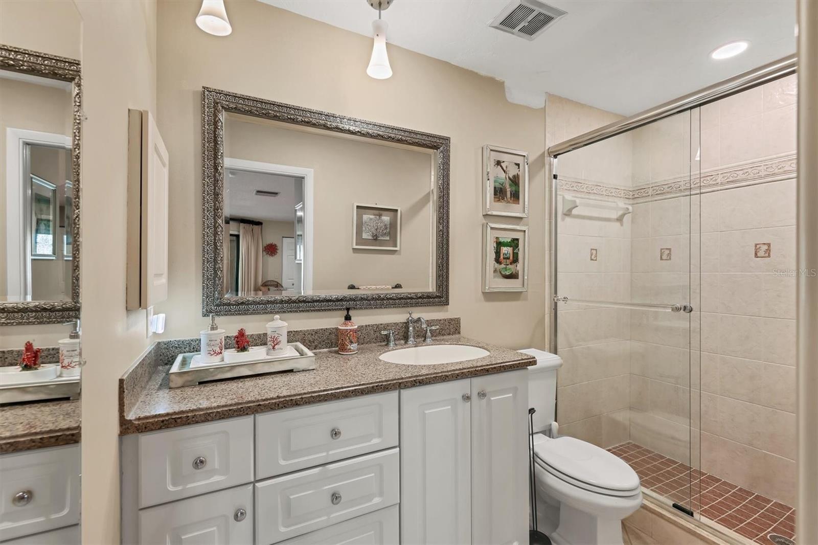 Image 22 of 43 For 6412 Sun Eagle Lane