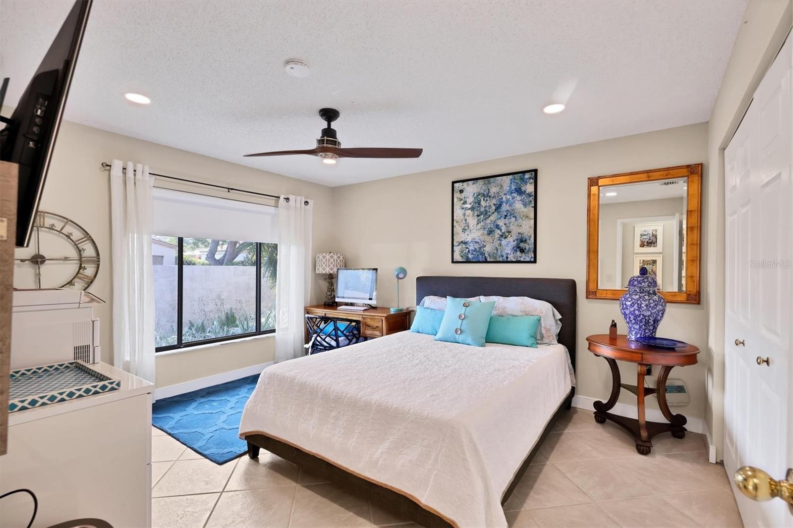 Image 23 of 43 For 6412 Sun Eagle Lane