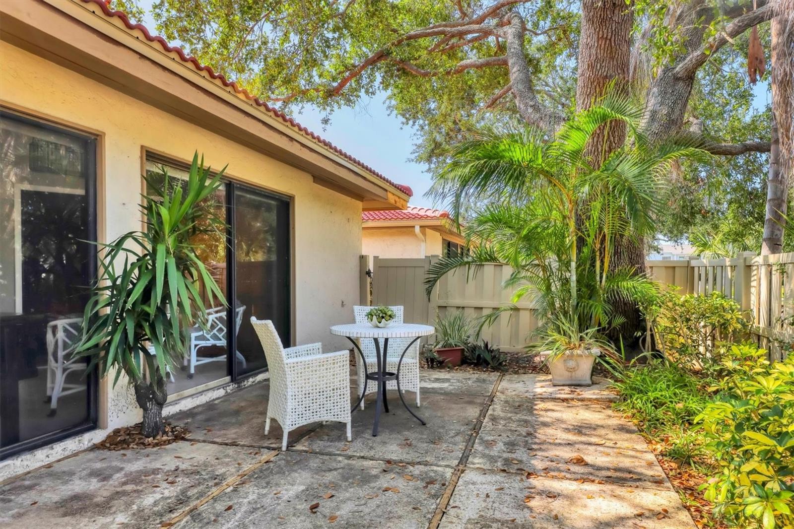 Image 33 of 43 For 6412 Sun Eagle Lane