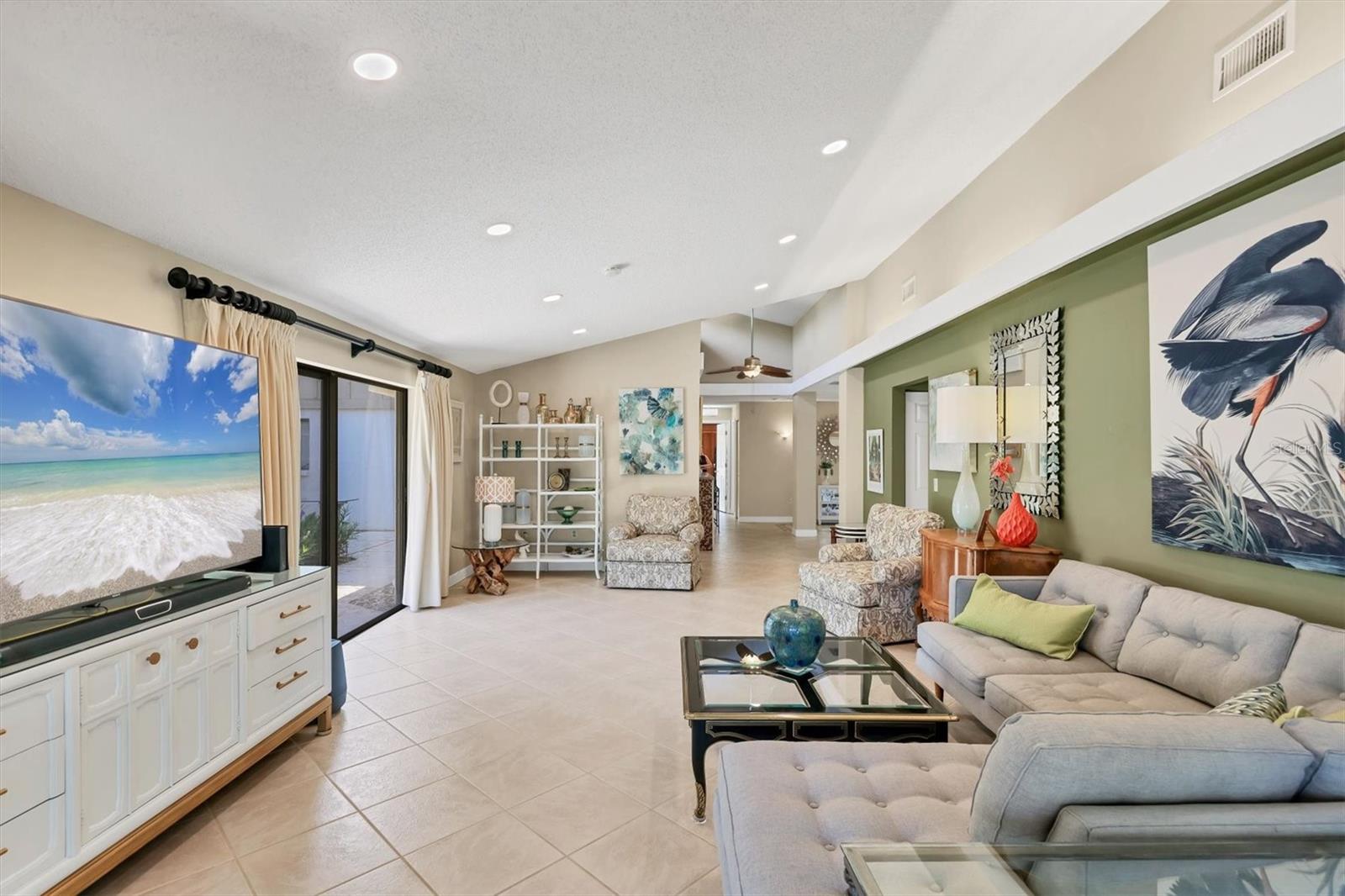 Image 9 of 43 For 6412 Sun Eagle Lane