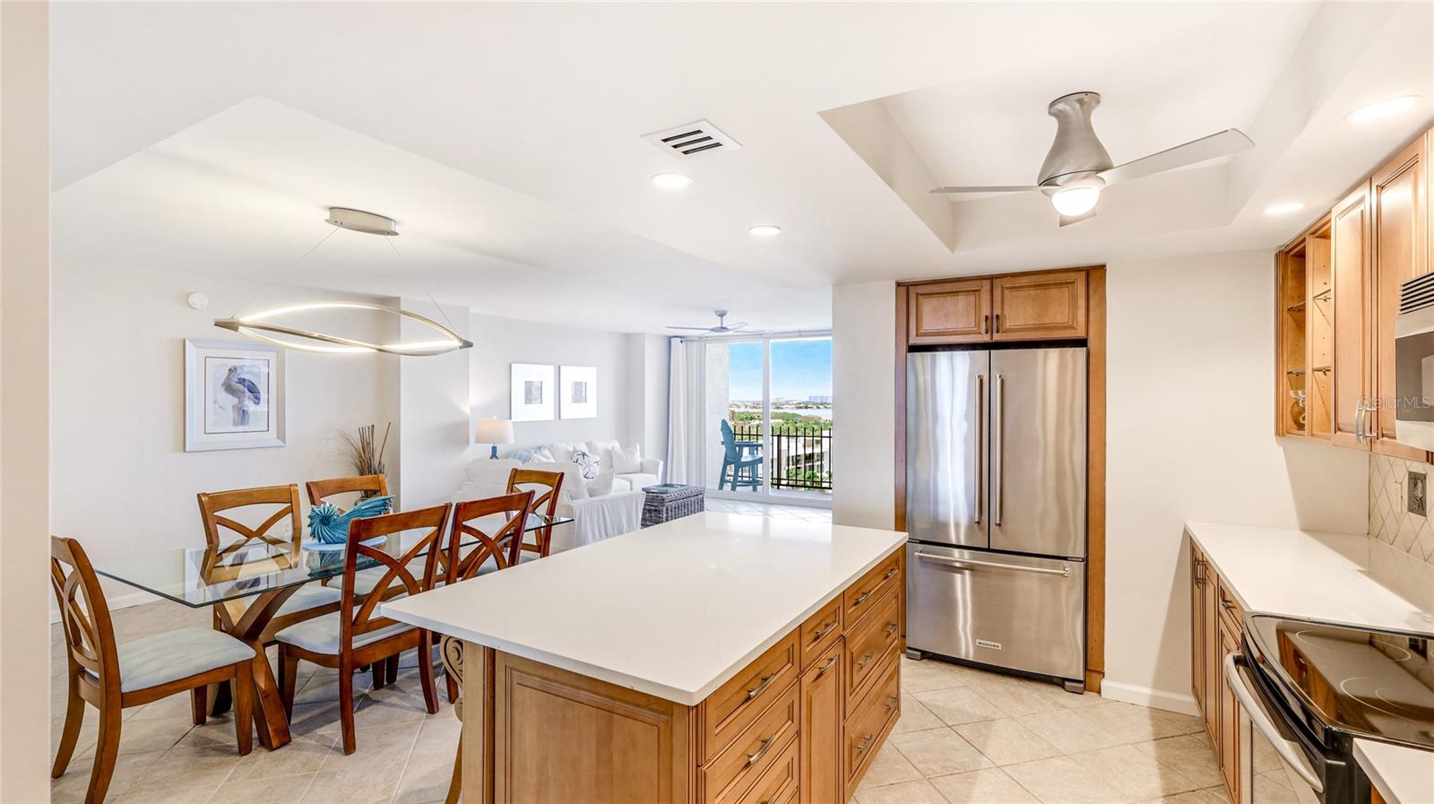 Image 13 of 64 For 1212 Benjamin Franklin Drive 909